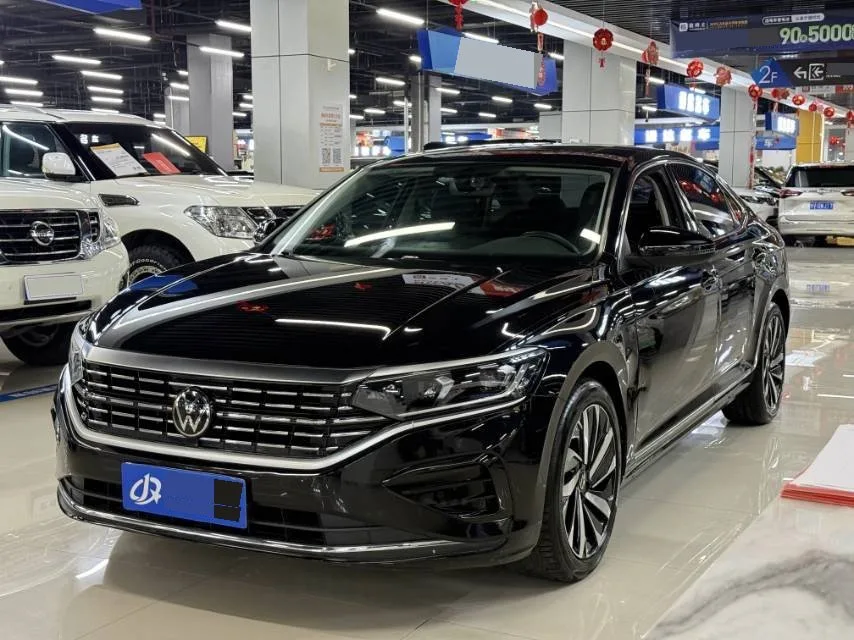 Volkswagen 2023 Passat 2.0TSI 330TSI Starry Sky Elite Edition (Facelift) Automatic Transmission