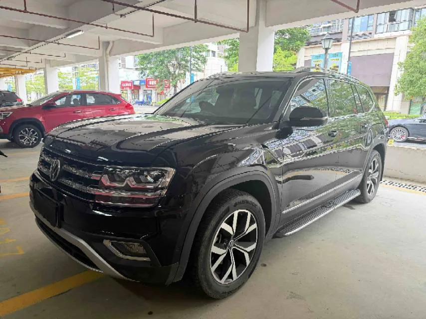 2020 Touareg 330TSI FWD Luxury Edition, China V