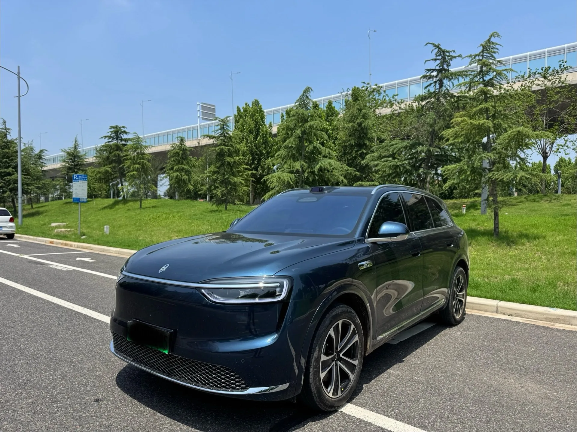 AITO 2026 Model M7 Pure Electric Max Long Range Version, 6 Seats (192-line LiDAR), Automatic Transmission