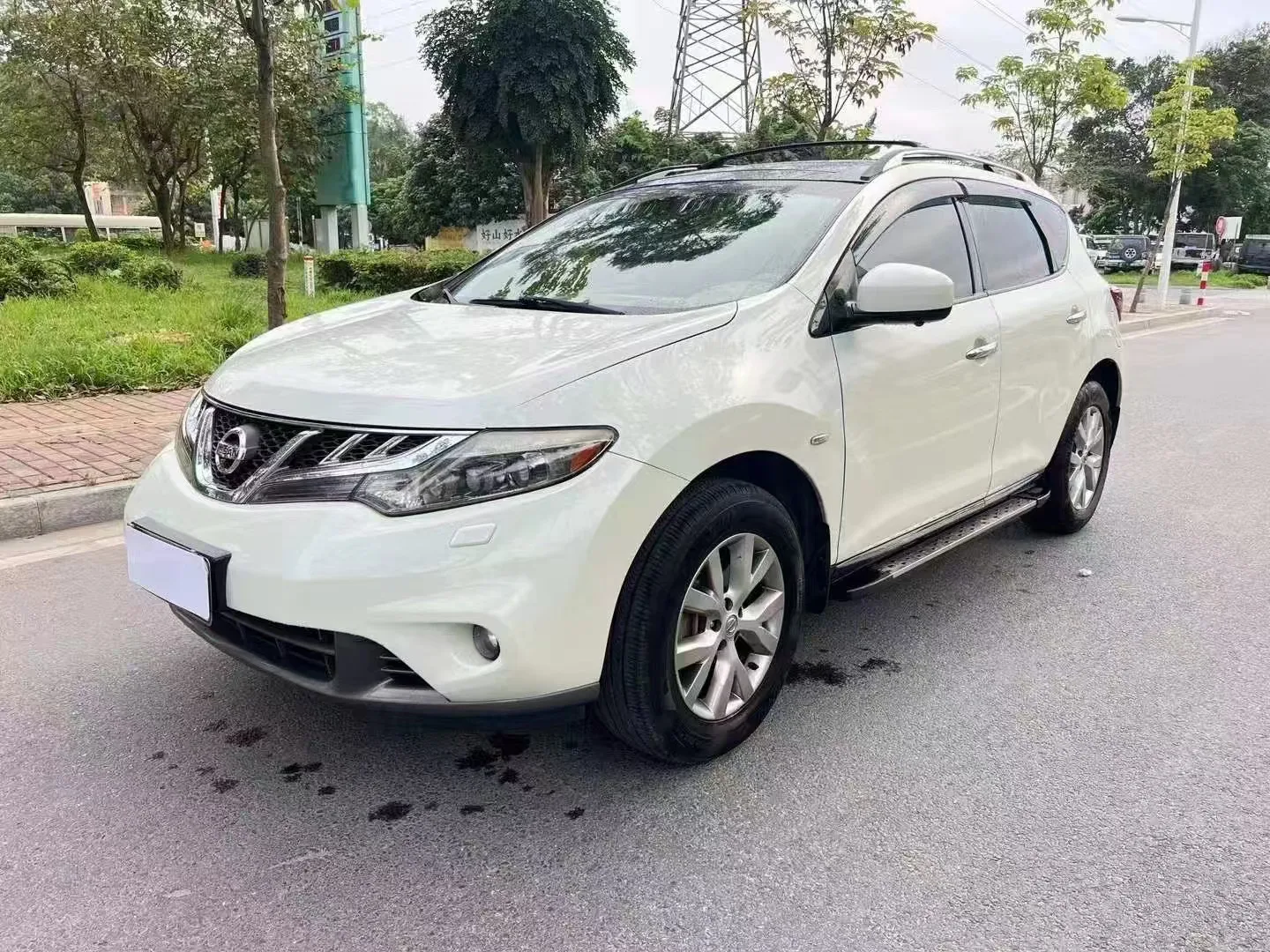 Loulan 2011 Model Year 3.5L CVT