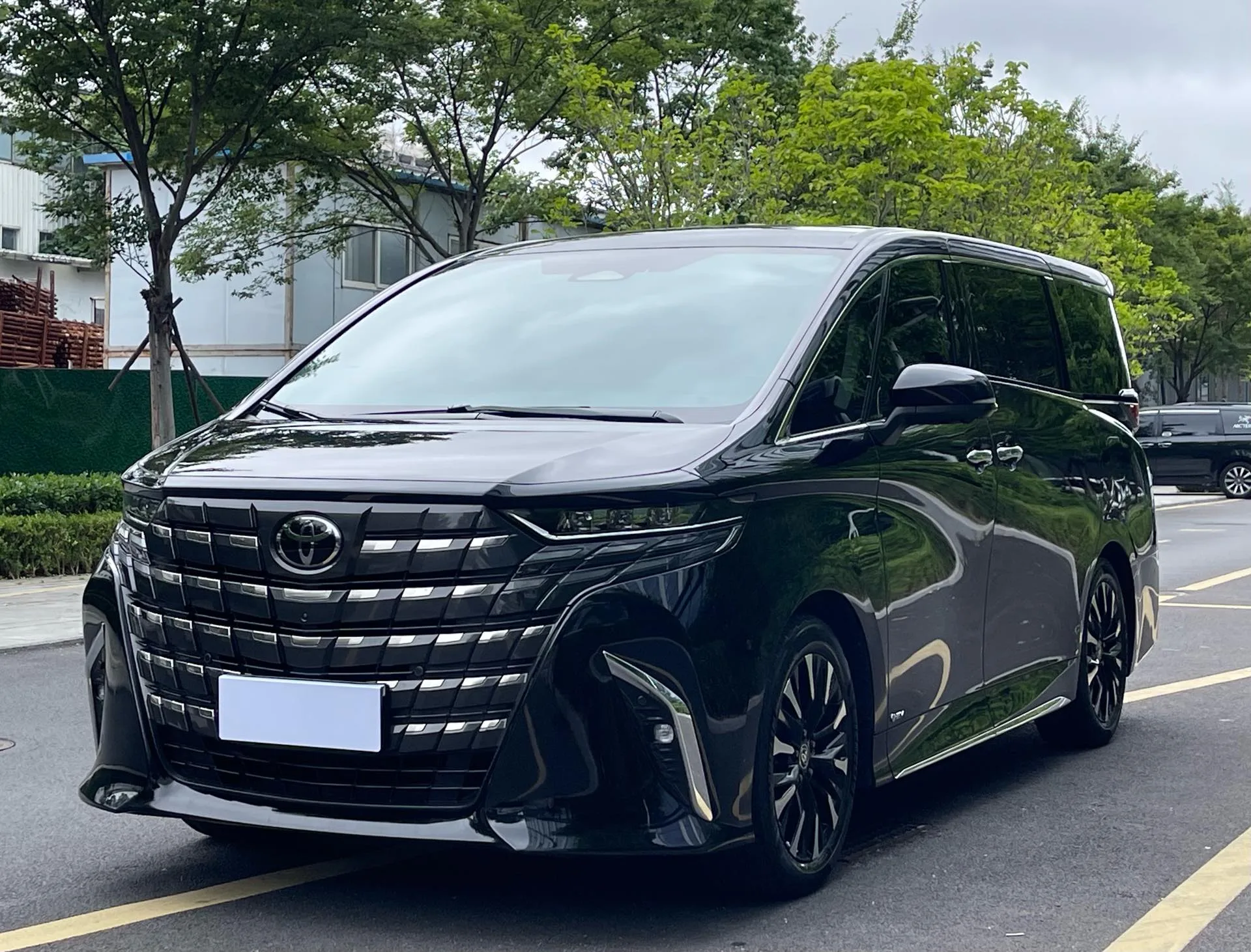 Toyota Alphard (Imported) 2024 Alphard 2.5 CVT Premium Edition Automatic Transmission