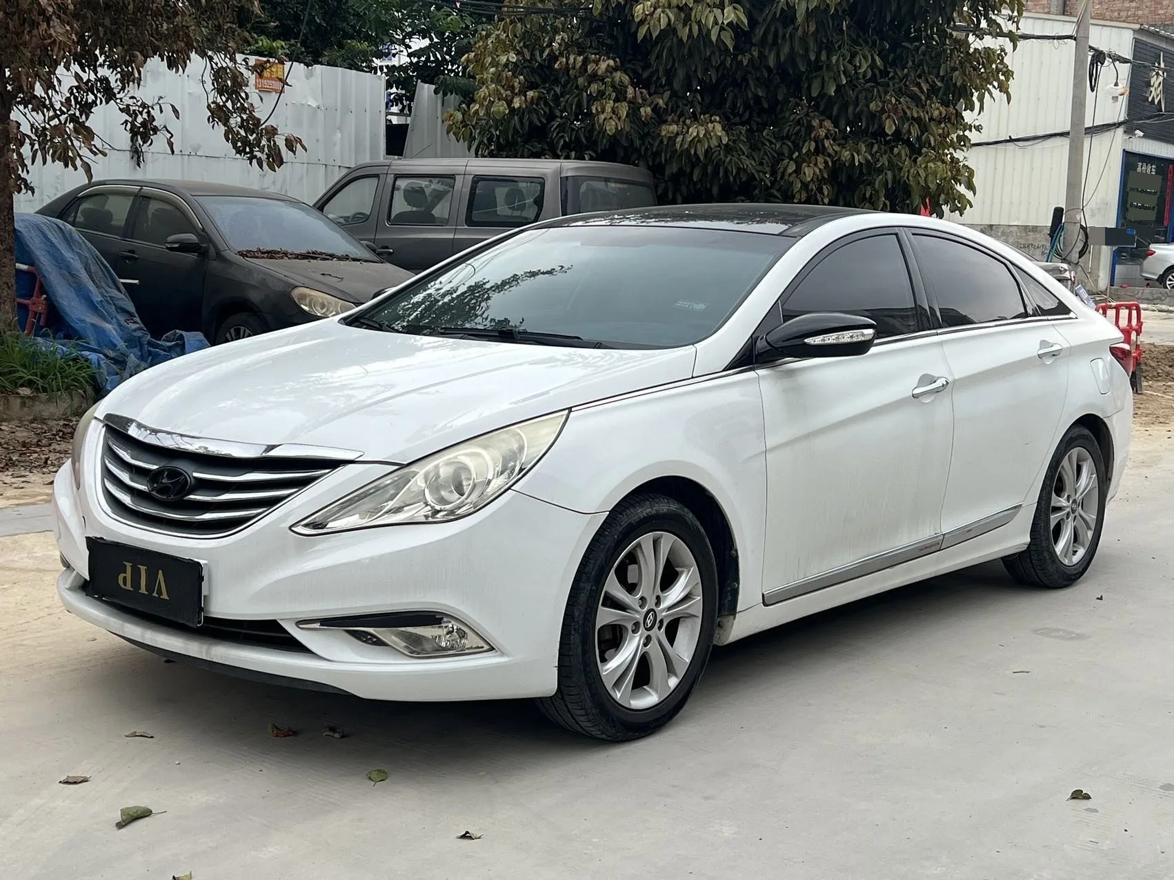 Sonata 2011 2.0L Automatic Top-of-the-line Edition