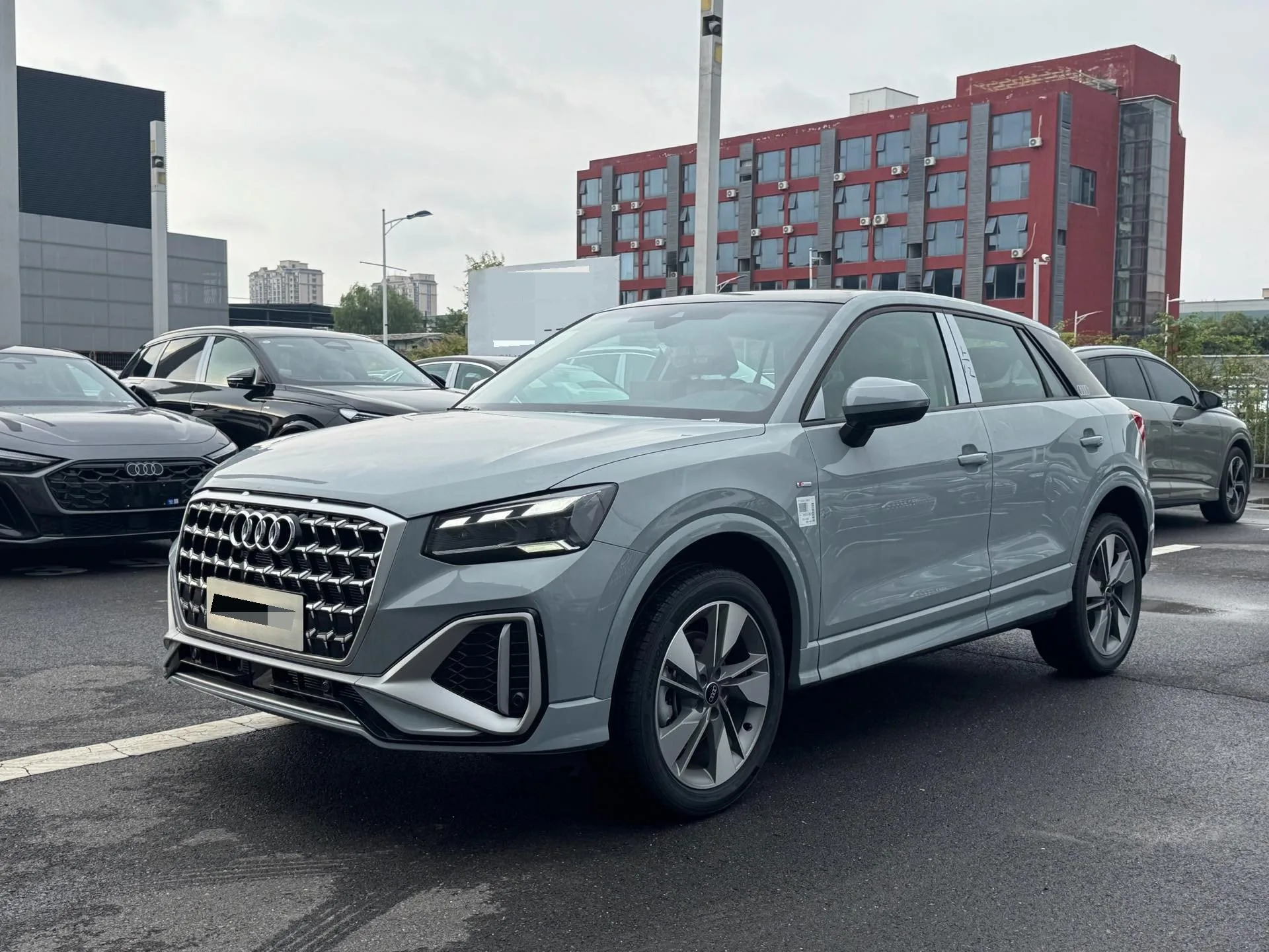 2025 奥迪 Q2L 1.5 TFSI 35 TFSI 运动 风格 自动的