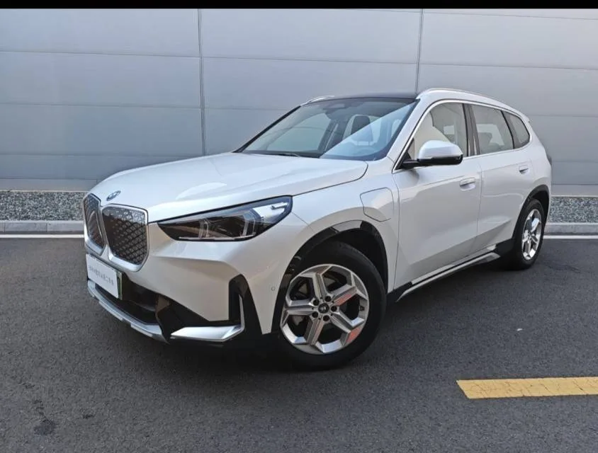 BMW 2025 iX1 eDrive25L eDrive25L X Design Package Automatic