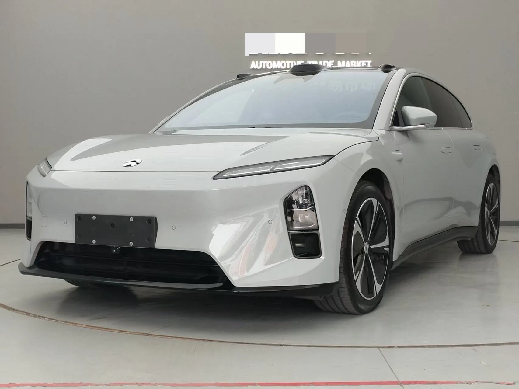 NIO 2025 ET5T 75kWh Touring Automatic