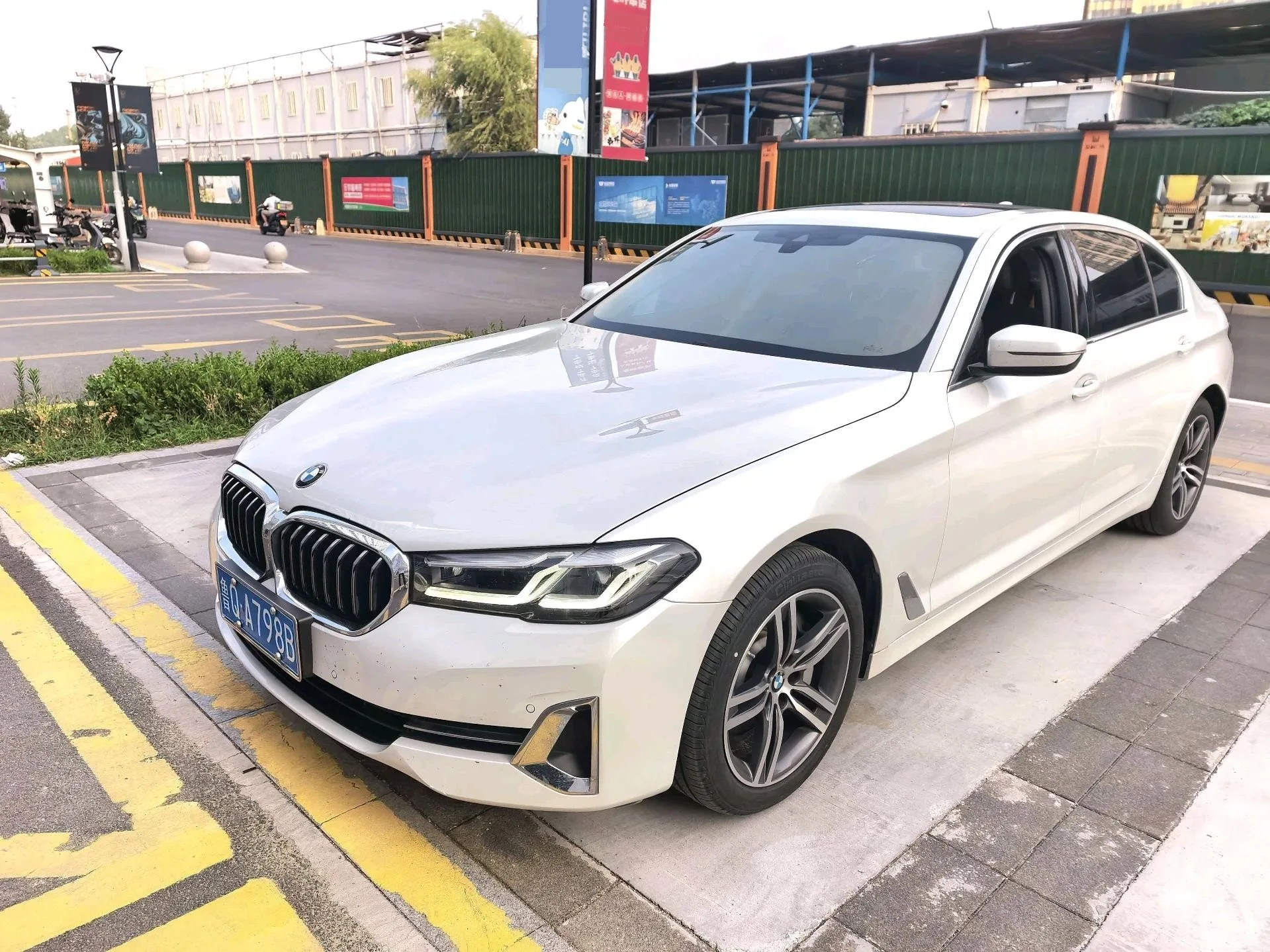 BMW 5 Series 2022 Facelift 530Li Leading Luxury Package