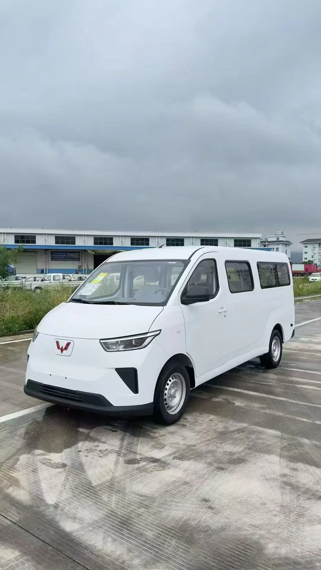 Wuling 2026 Yangguang 440公里/小时 公共汽车 舒适 6座 自动的