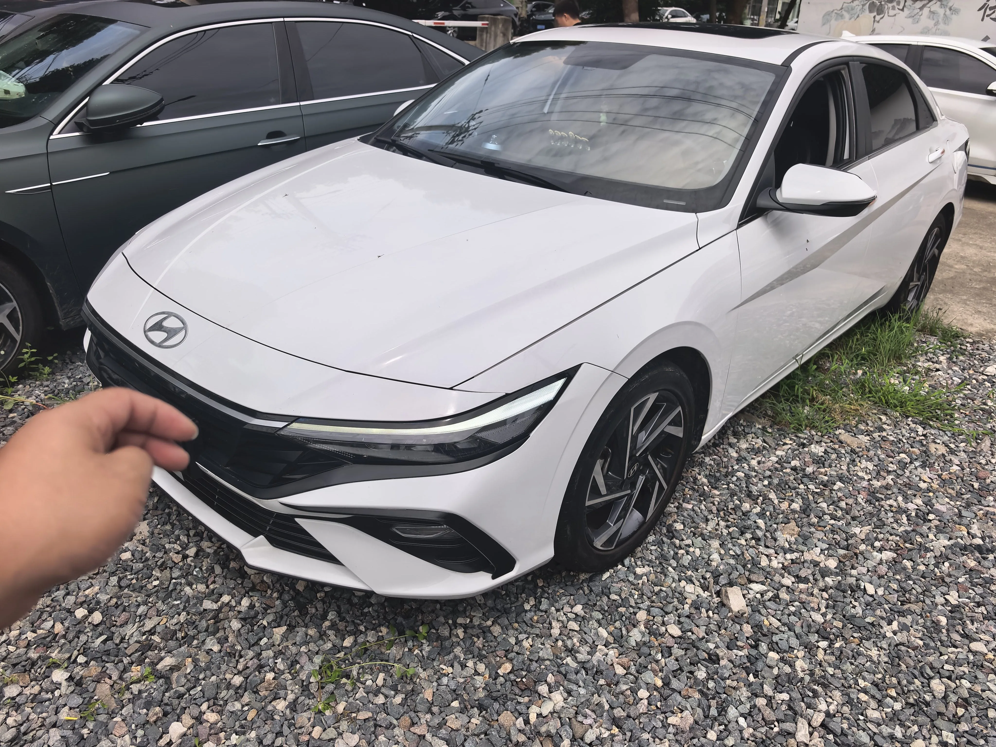 Hyundai Elantra 2023 1.5L CVT GLX Elite Edition