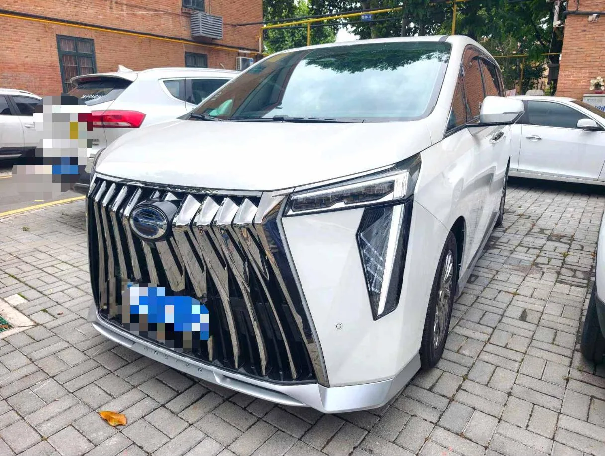 Trumpchi 2025 M8 Hybrid 2.0T Master Series Super Hybrid Automatic