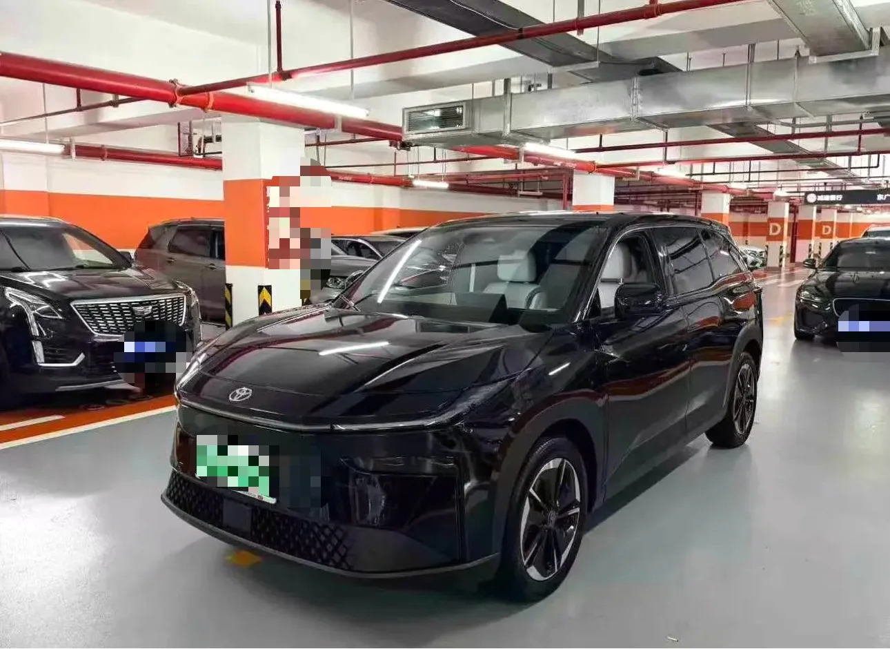 Toyota 2025 Platinum 3X 520 Pro Automatic