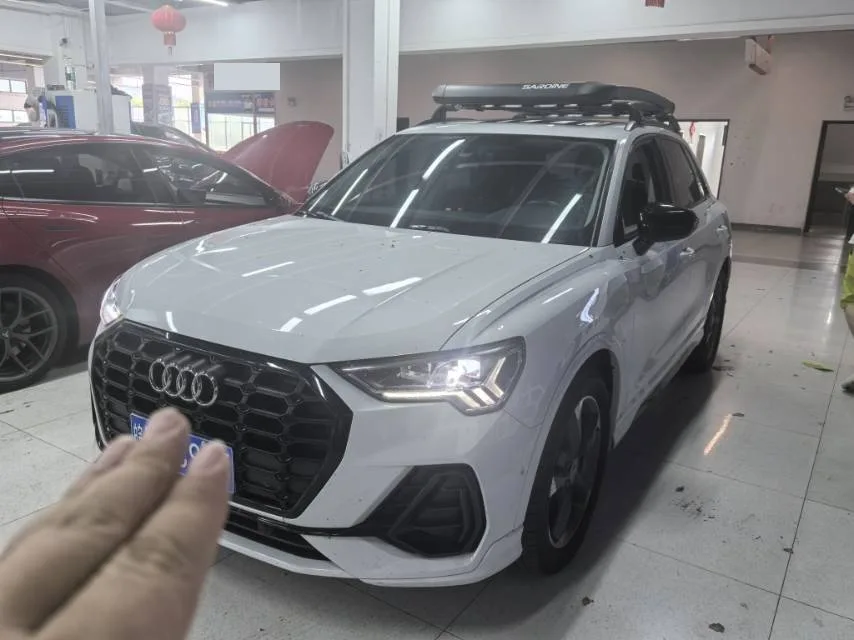 Audi Q3 2022 35 TFSI Fashion Dynamic Edition