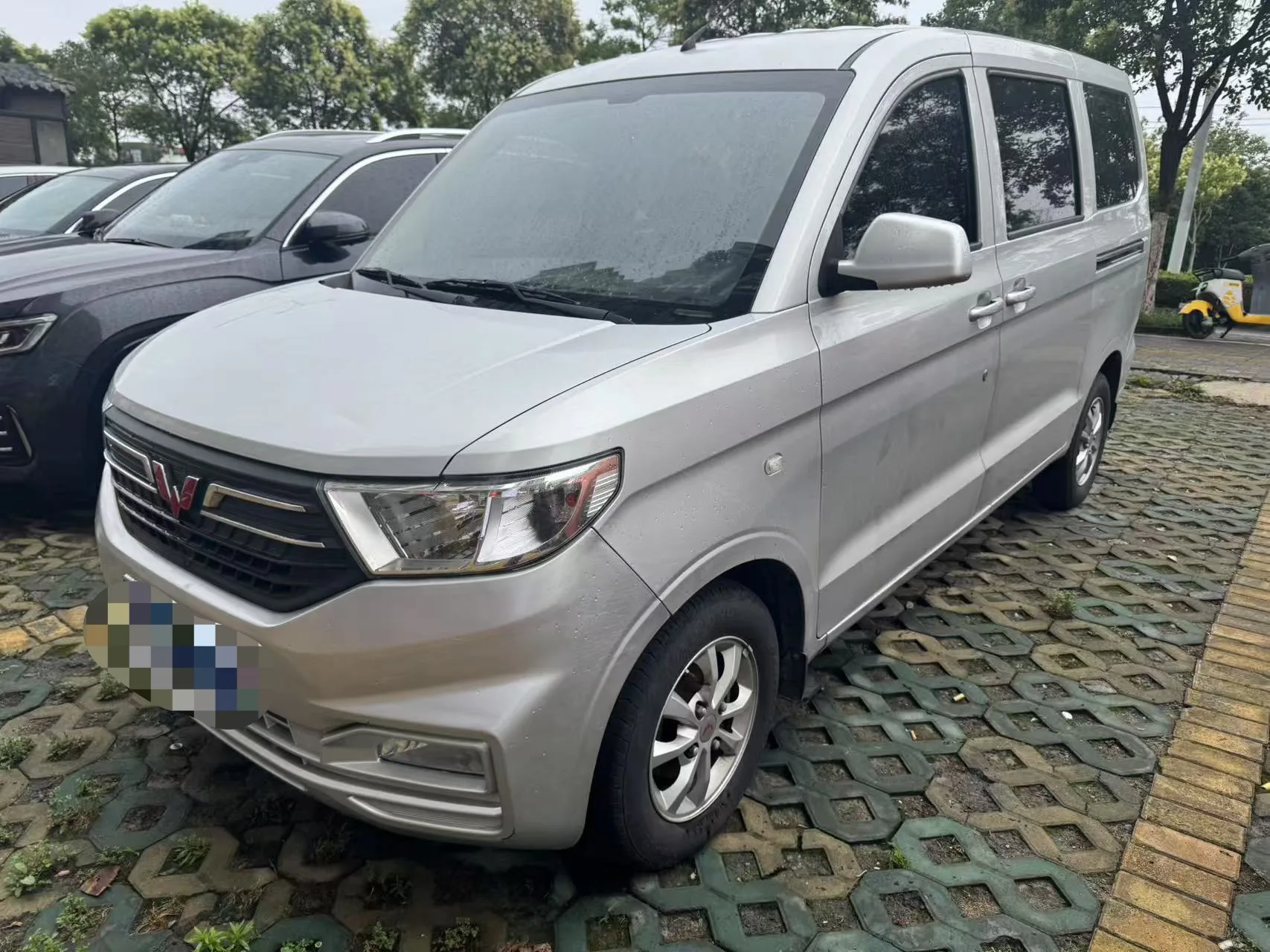 Wuling 2019 Rongguang V 1.5 Practical Edition 5-Seater Manual Transmission
