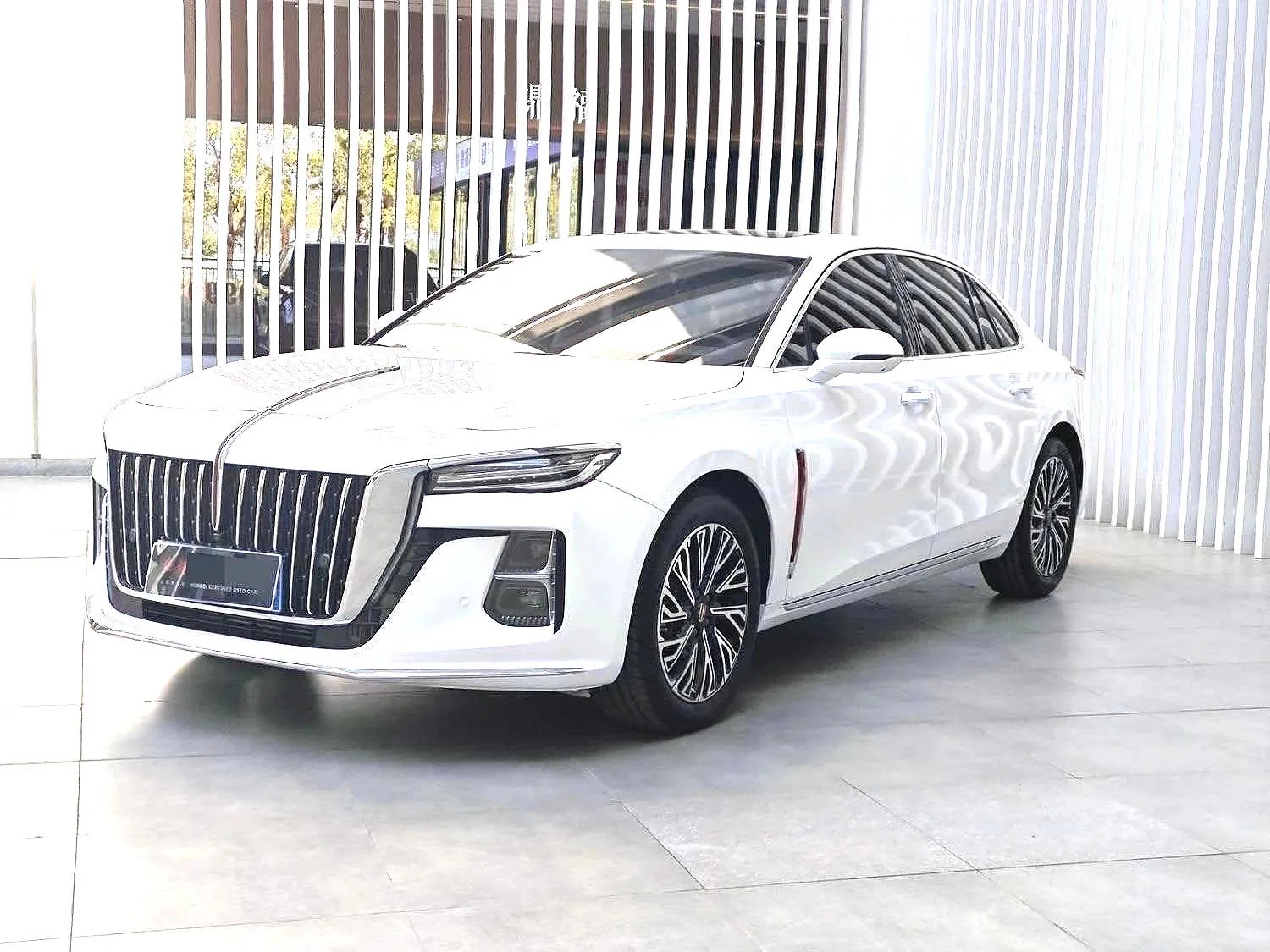 Хунзи H5 2024 2,0 Т Автоматический Разумный Флагманский Версия