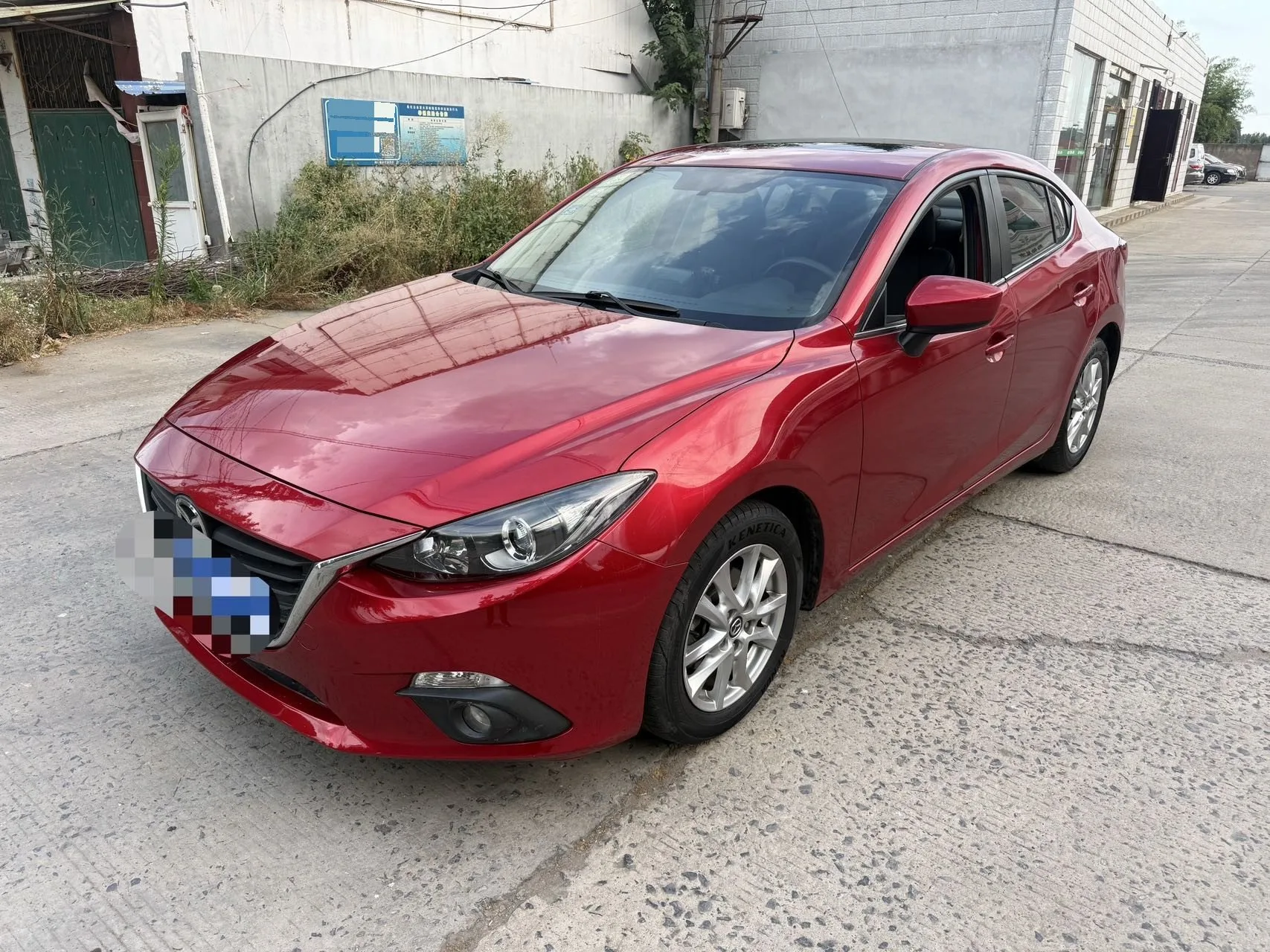 Mazda3 Axela 2014 Sedan 1.5L Automatic Luxury