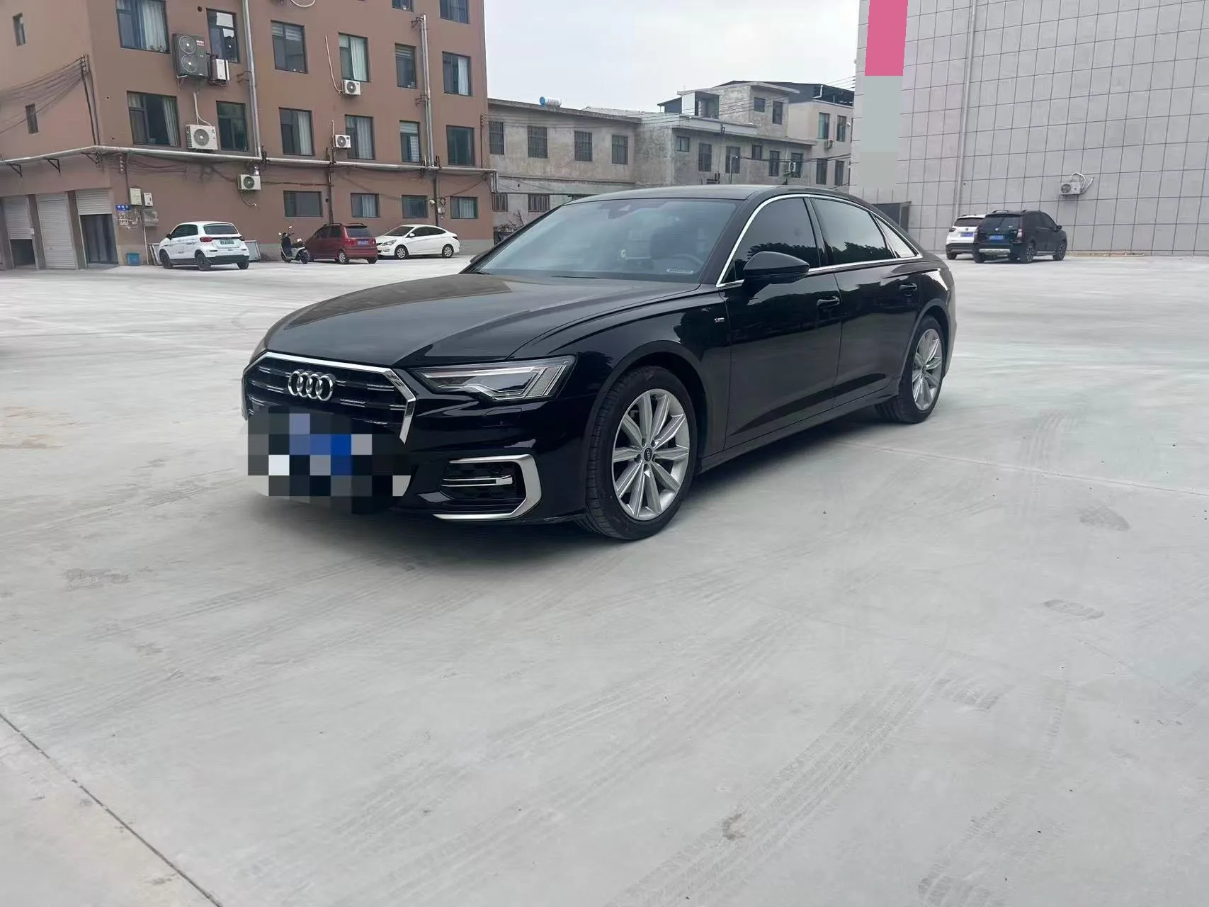 Audi 2023 A6L 2.0TFSI 45TFSI Premium Dynamic (Facelift) Automatic