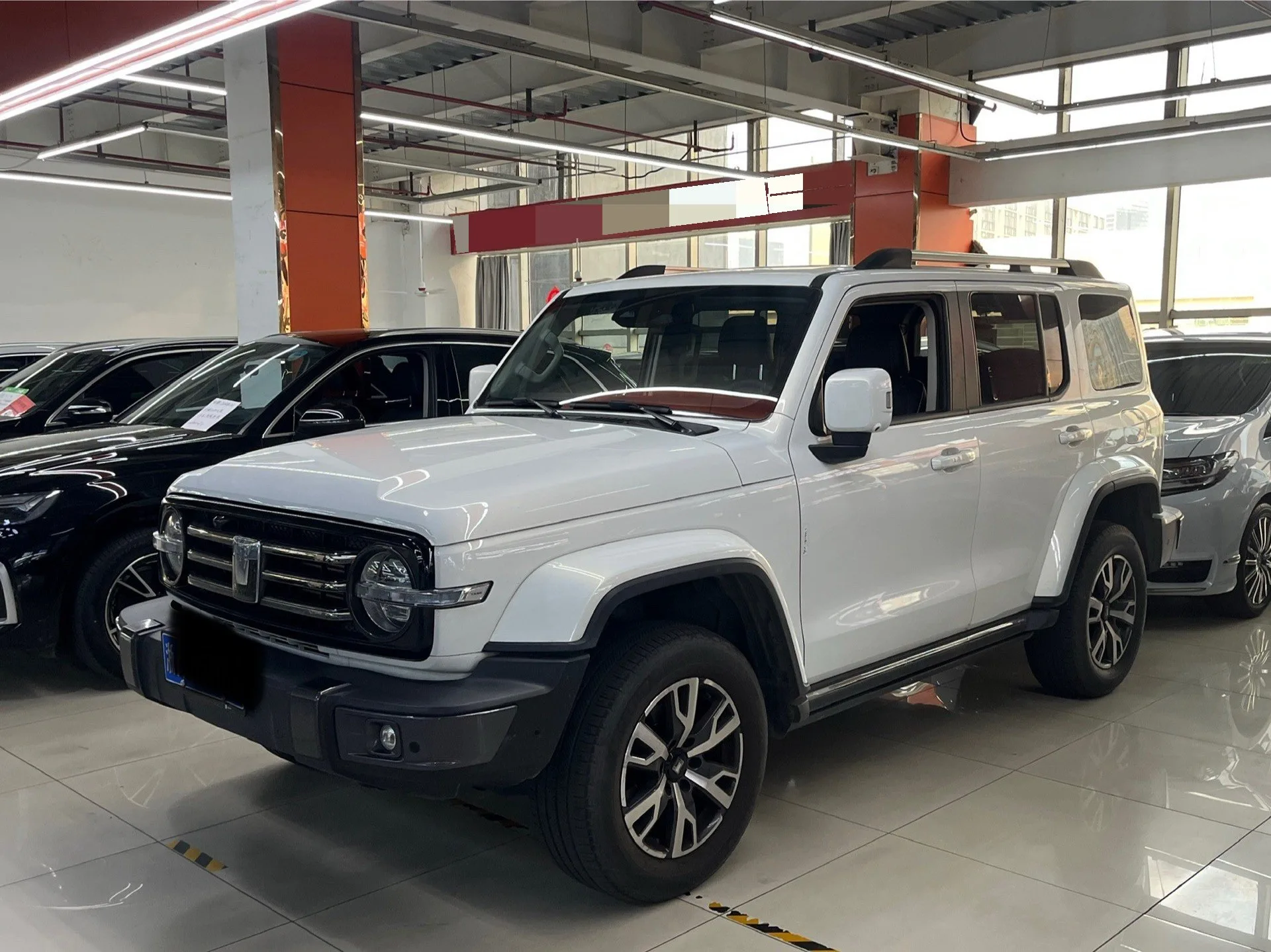 The 2023 Tank 300 City Edition 2.0T is very stylish.