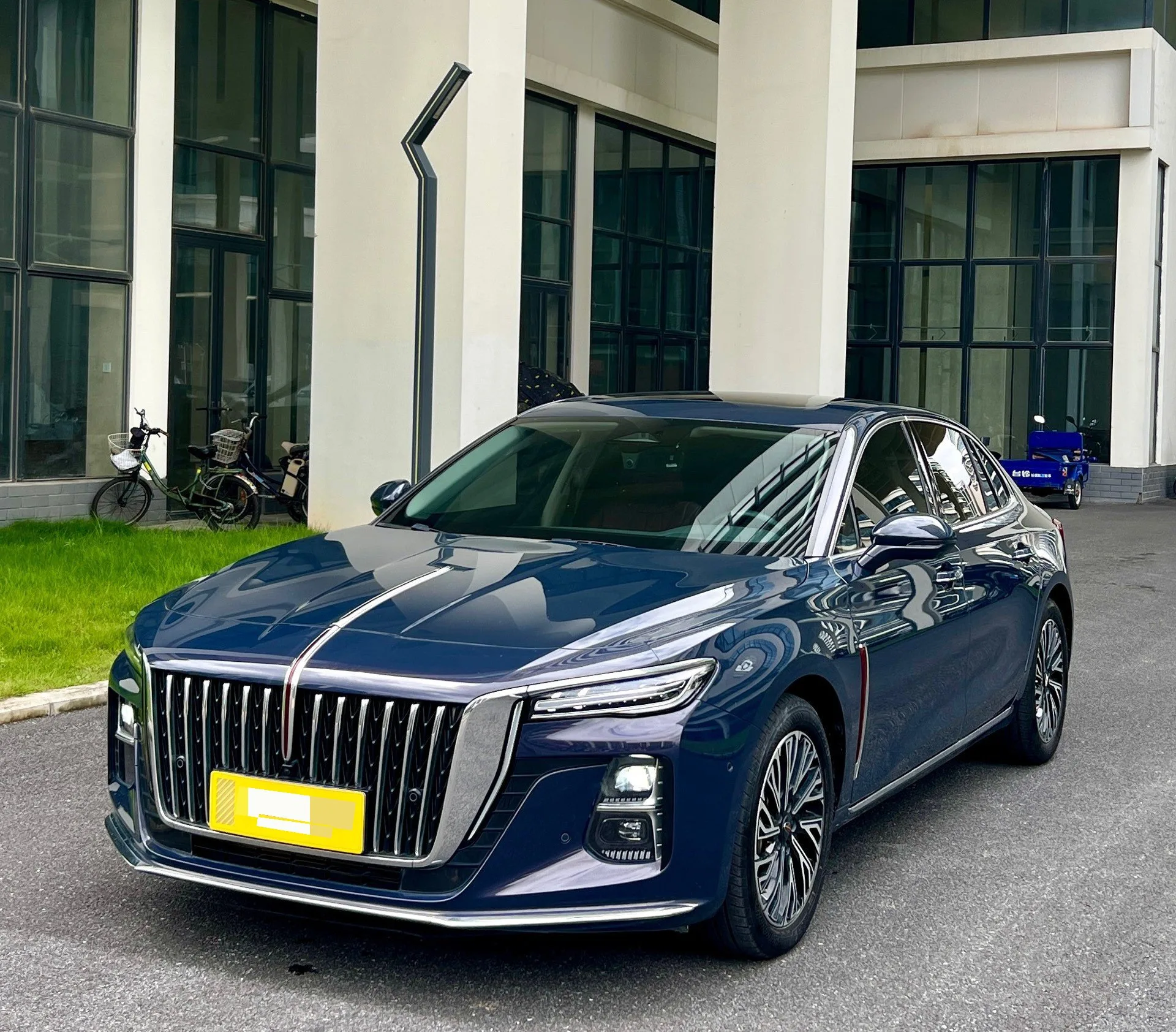 洪奇 H5 2023 2.0T 自动的 聪明的 旗舰 版