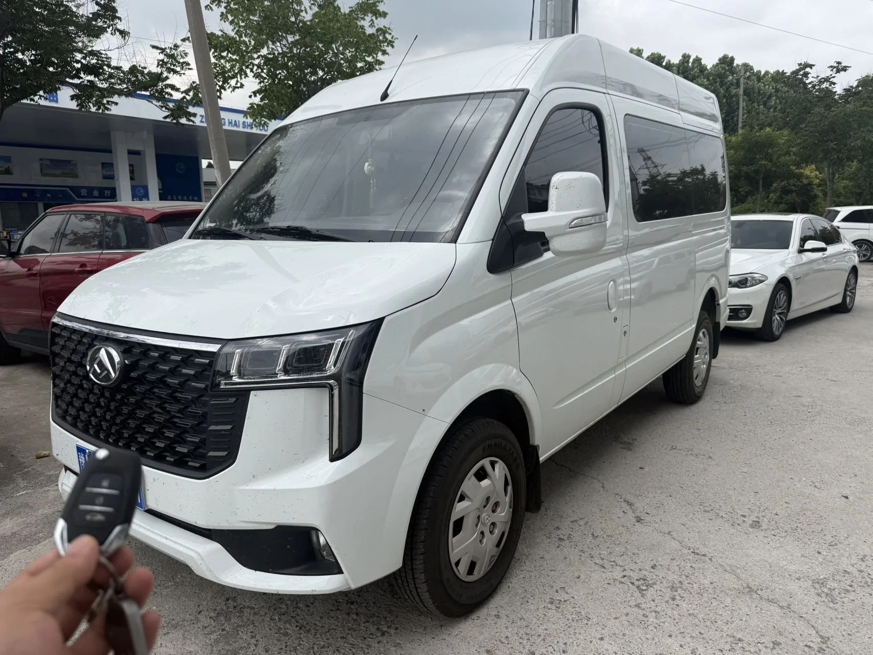 Changjiang 2025 New Tu V80 2.0T Aoyuntong PRO Short Wheelbase, Ultra-Low Roof, 7/8/9-Seater, Manual Transmission