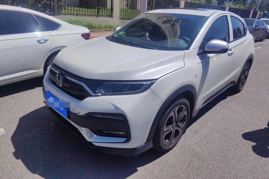 Читать XR-V 2020 220TURBO вариатор Комфорт Версия