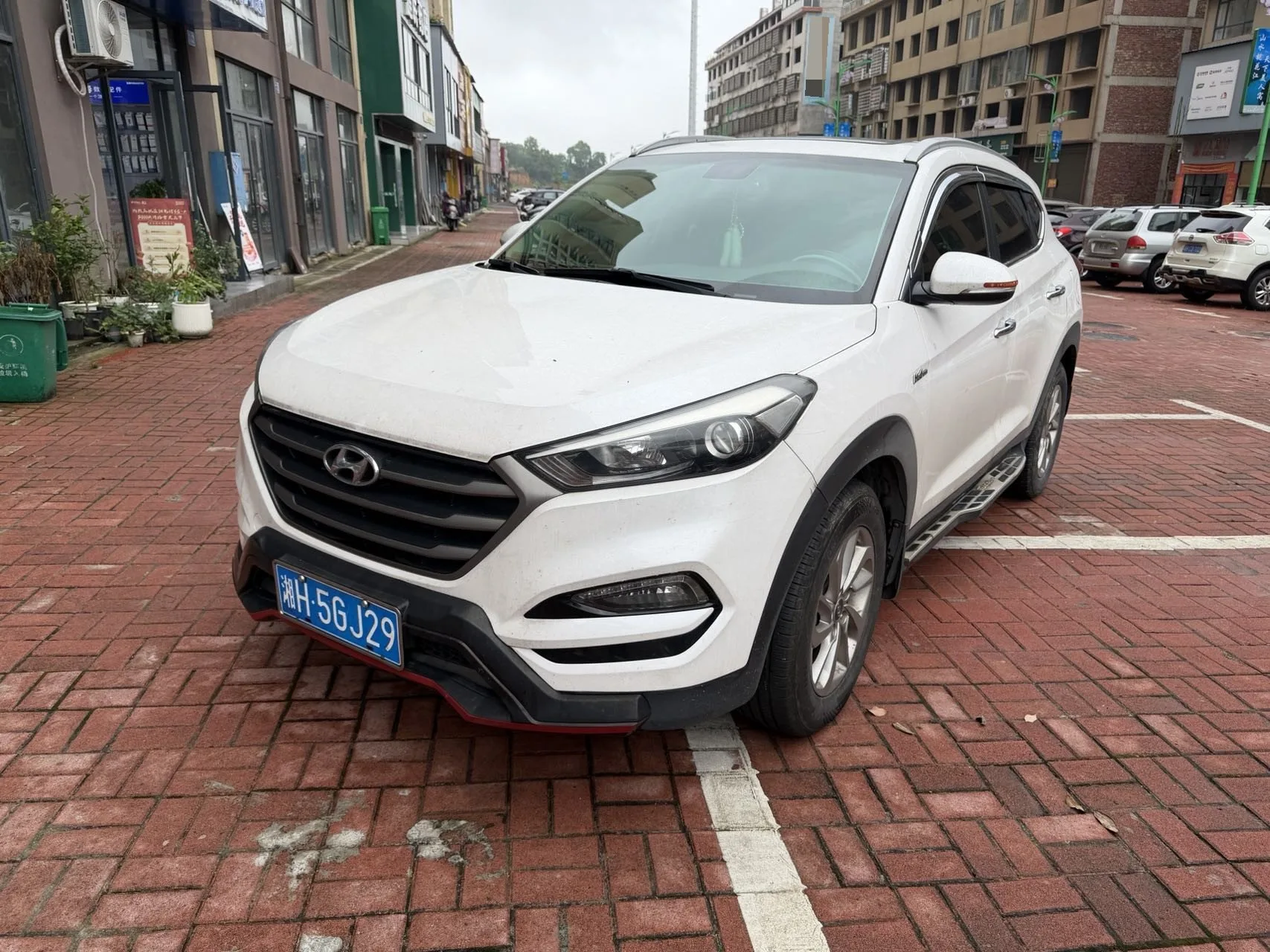 Tucson 2015 1.6T Dual-Clutch Two-Wheel Drive Intelligent Model