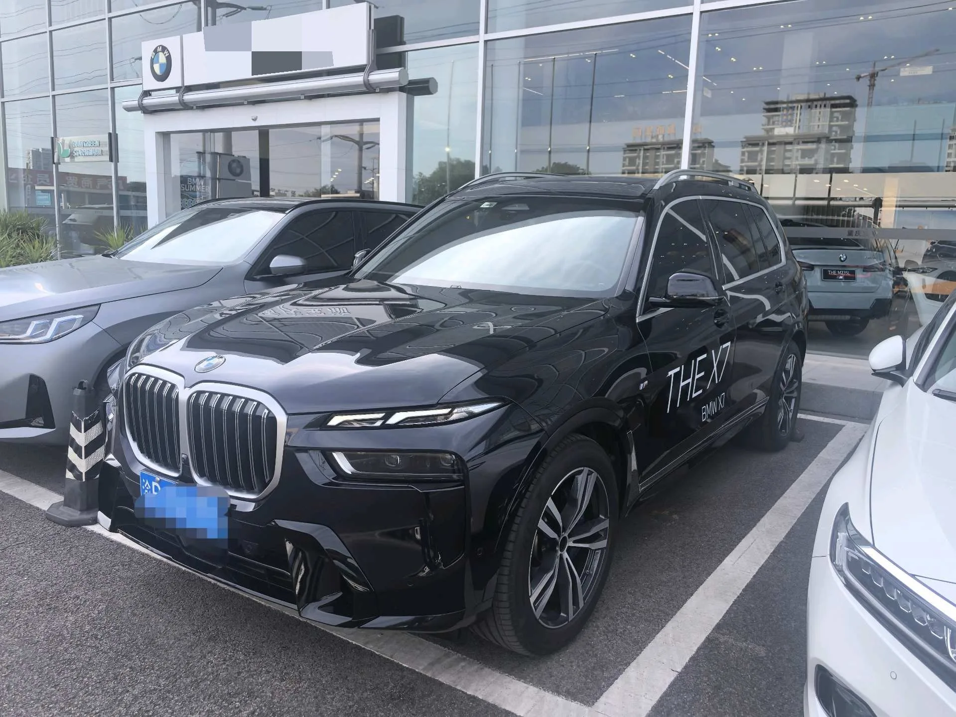 2024 BMW X7 (Imported) X7 xDrive40i 48V 3.0T M Sport Package (Automatic)