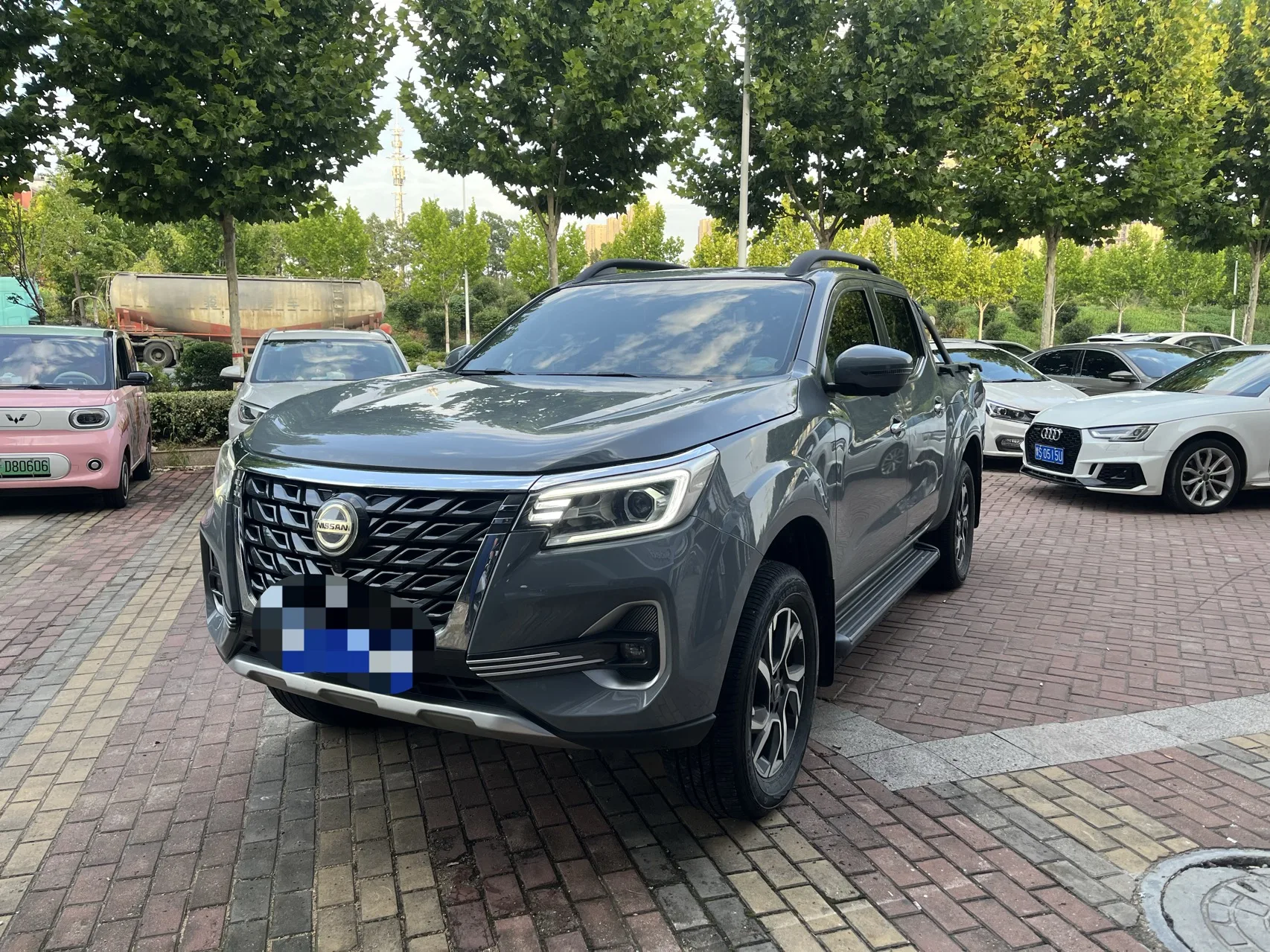 Dongfeng 2022 Ruiqi 7 2.3T AWD Diesel Standard Edition Automatic Transmission