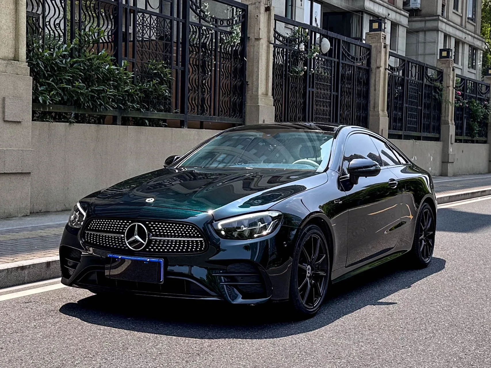 2023 Mercedes-Benz E-Class (Imported) E 260 Coupe