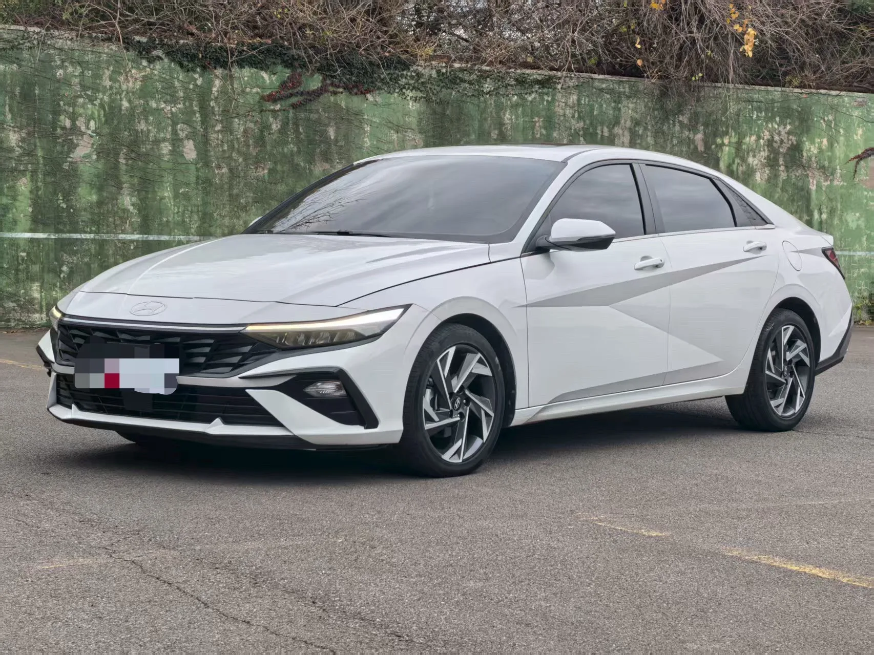 Hyundai Elantra 2023 1.5L CVT GLX Elite Edition