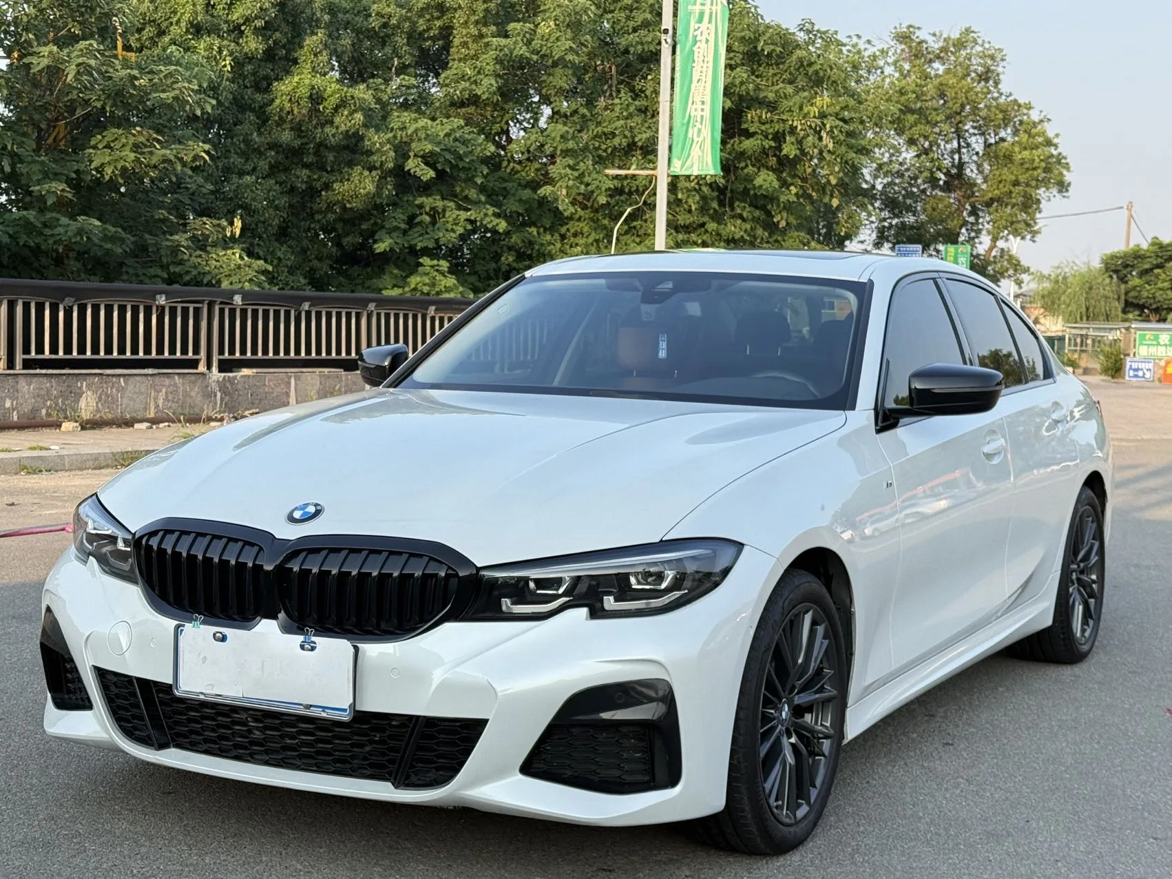 2022 BMW 3 Series Facelift 325i M Sport Shadow Edition