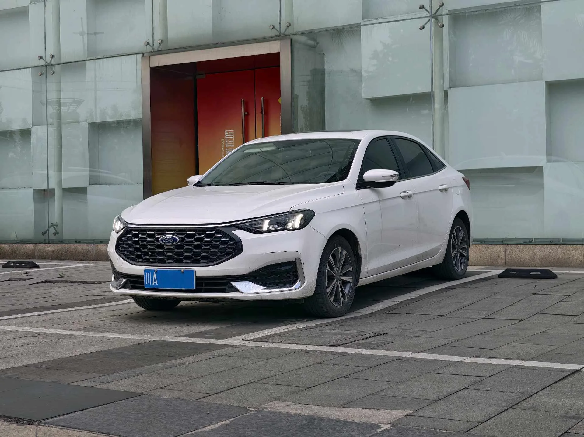 Ford Focus 2021 1.5L Automatic Diamond Edition