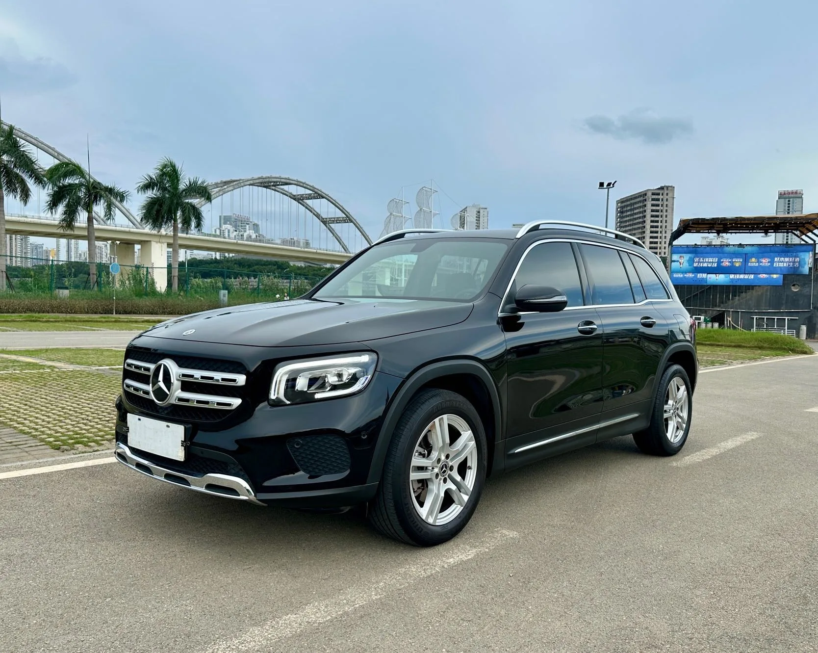 2023 Mercedes-Benz GLB 220 Dynamic