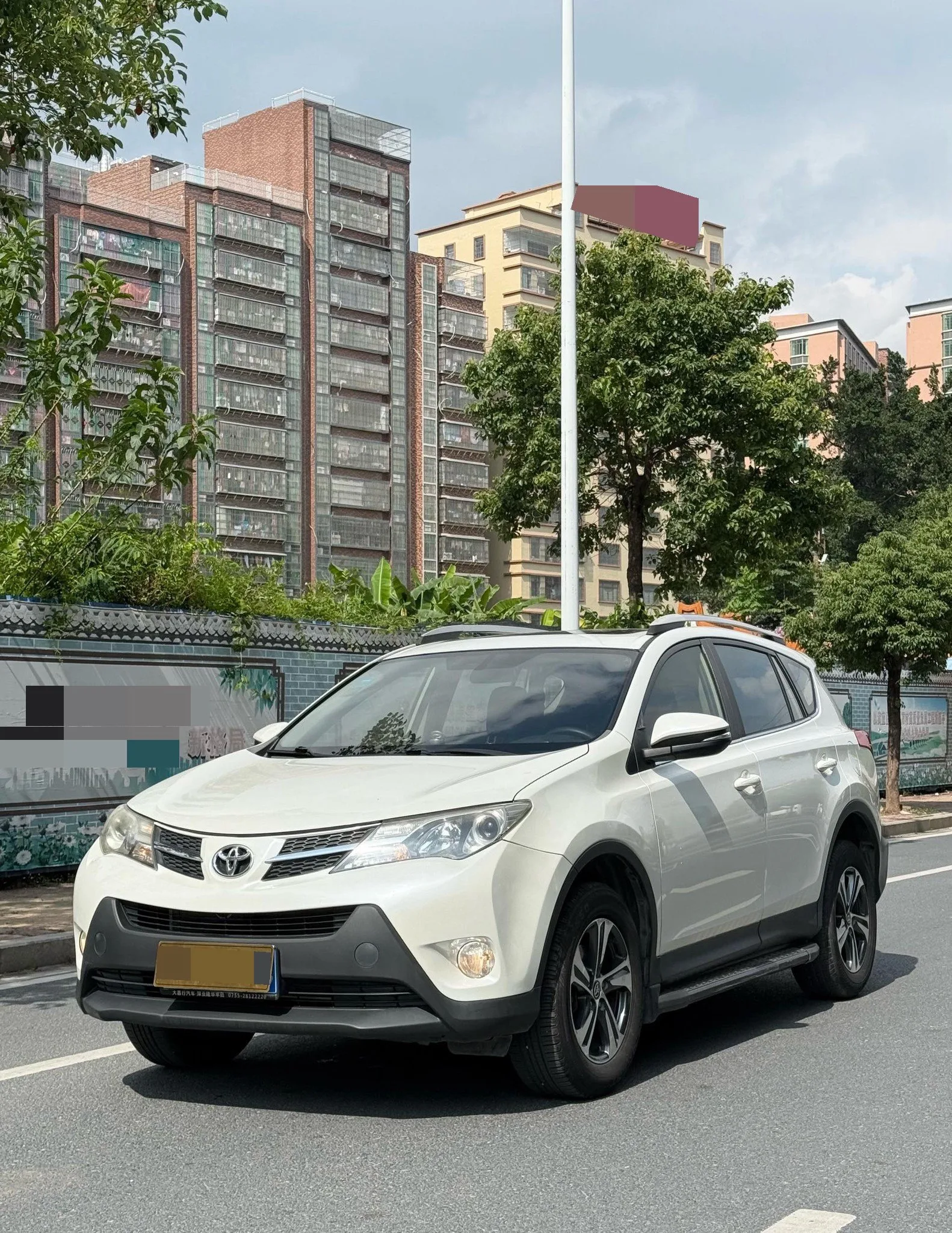 2015 RAV4 2.0L CVT 2WD Fashion Edition