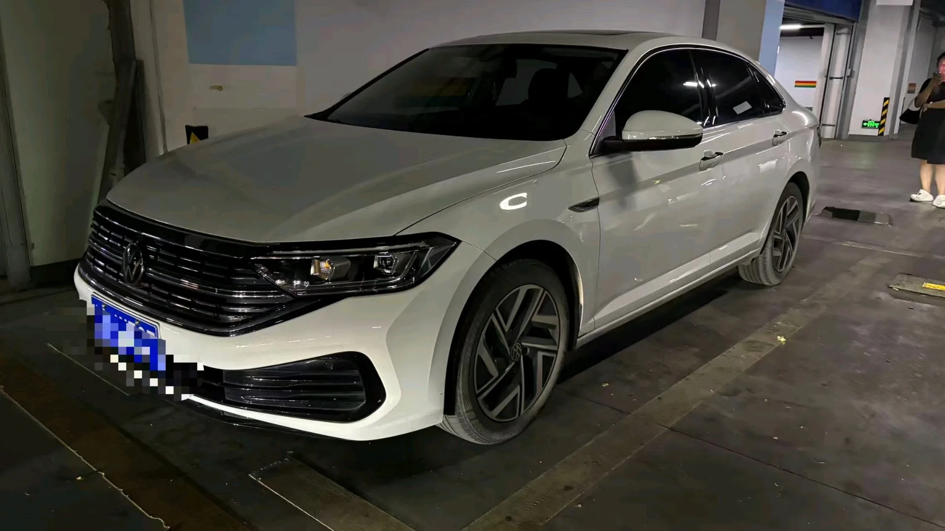Volkswagen 2024 Sagitar 1.5TSI 300TSI Beyond Edition Automatic