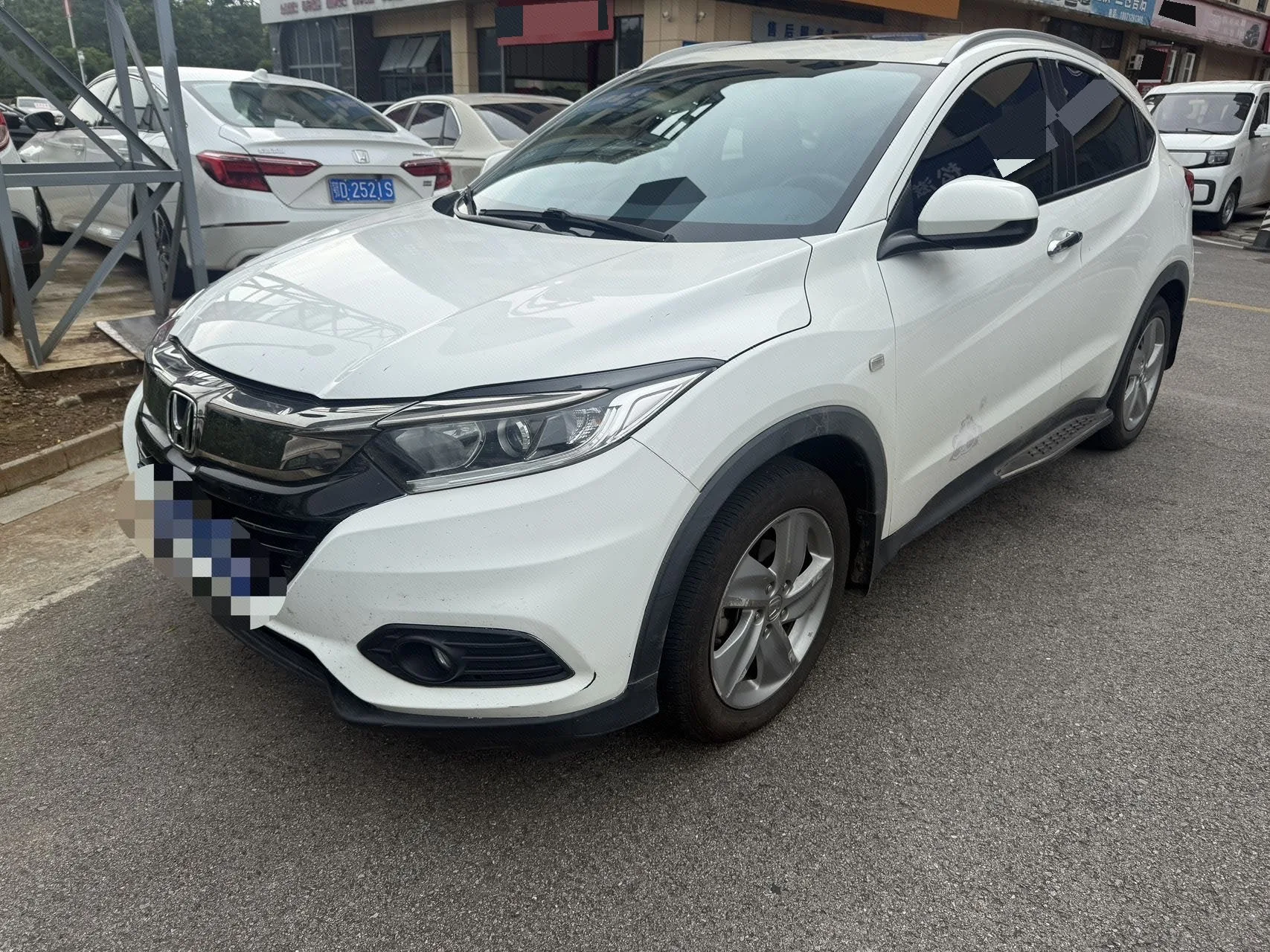 Vezel 2020 1.5L CVT Pioneer Edition
