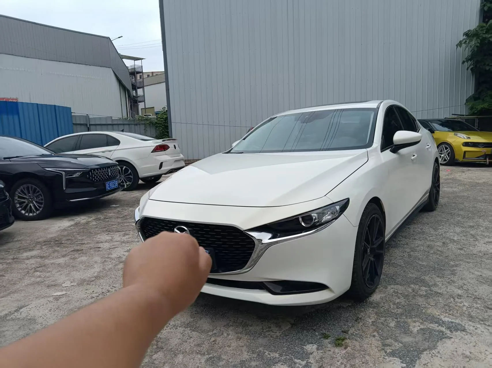 Mazda3 Axela 2020 2.0L Automatic Premium Edition
