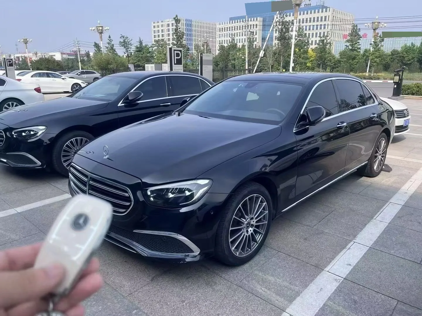 2022 Mercedes-Benz E-Class E 260 L