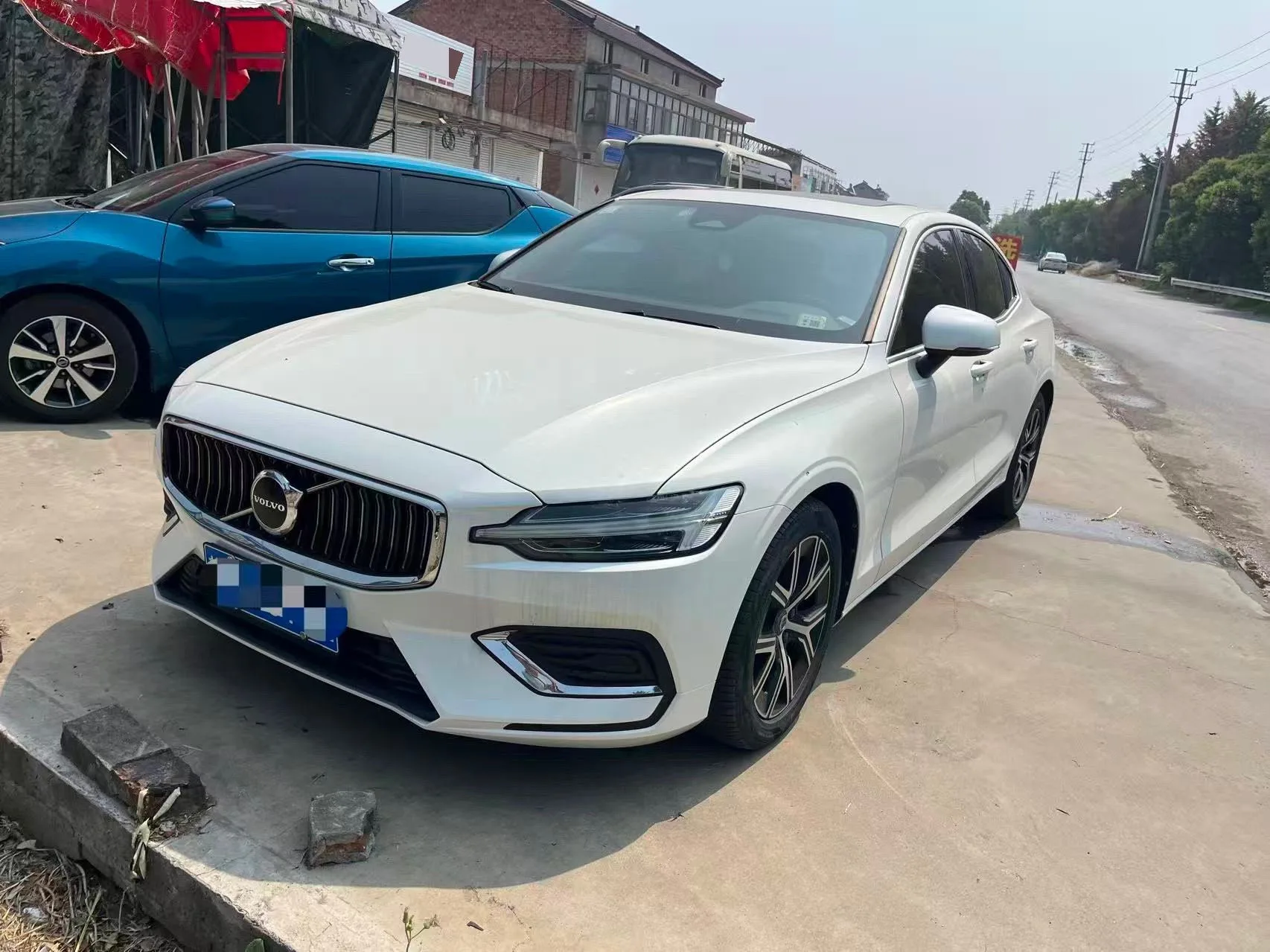 2023 Volvo S60 B4 Smart Luxury Edition