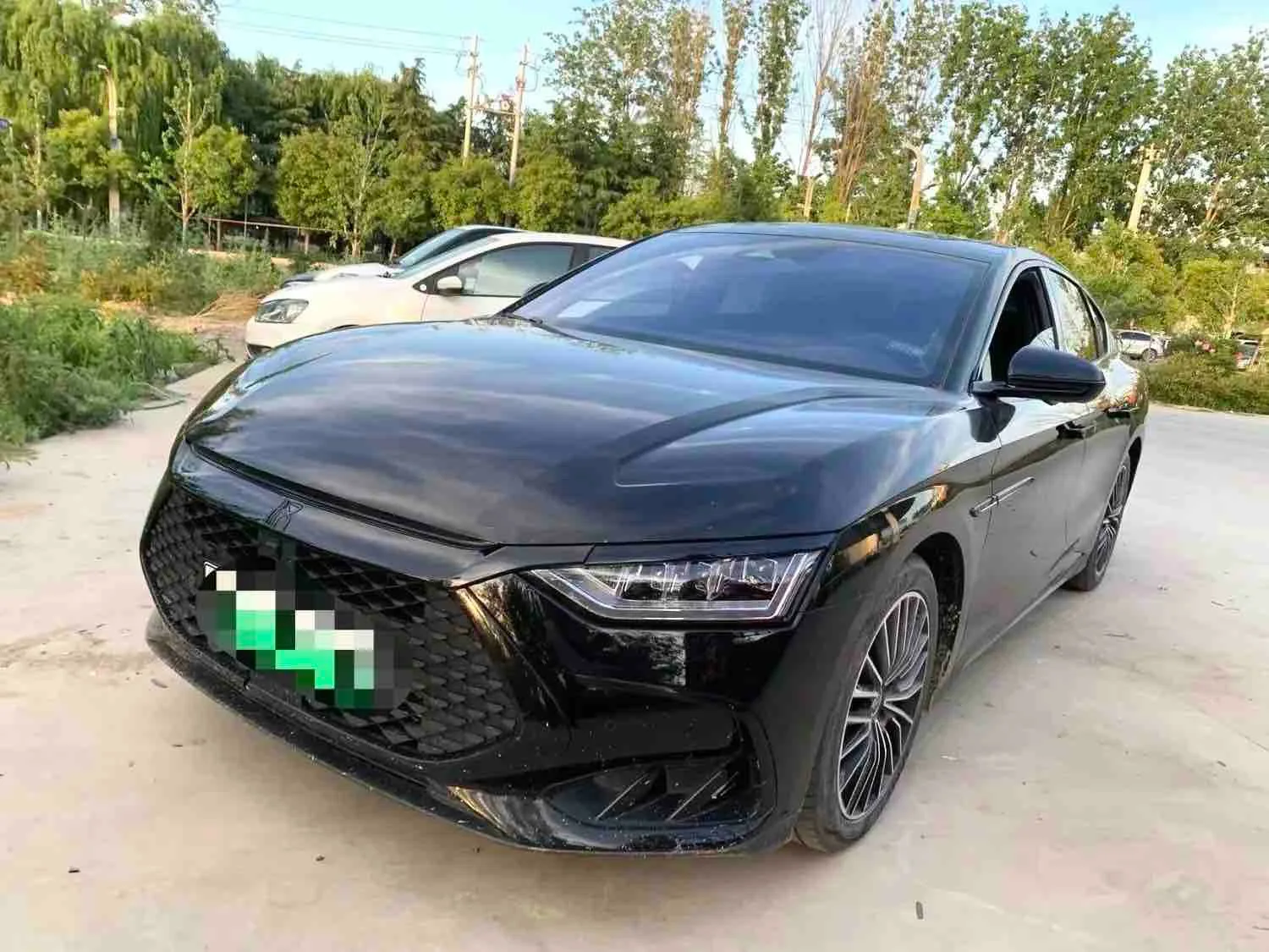 Han 2022 DM-i 121KM Premium Edition