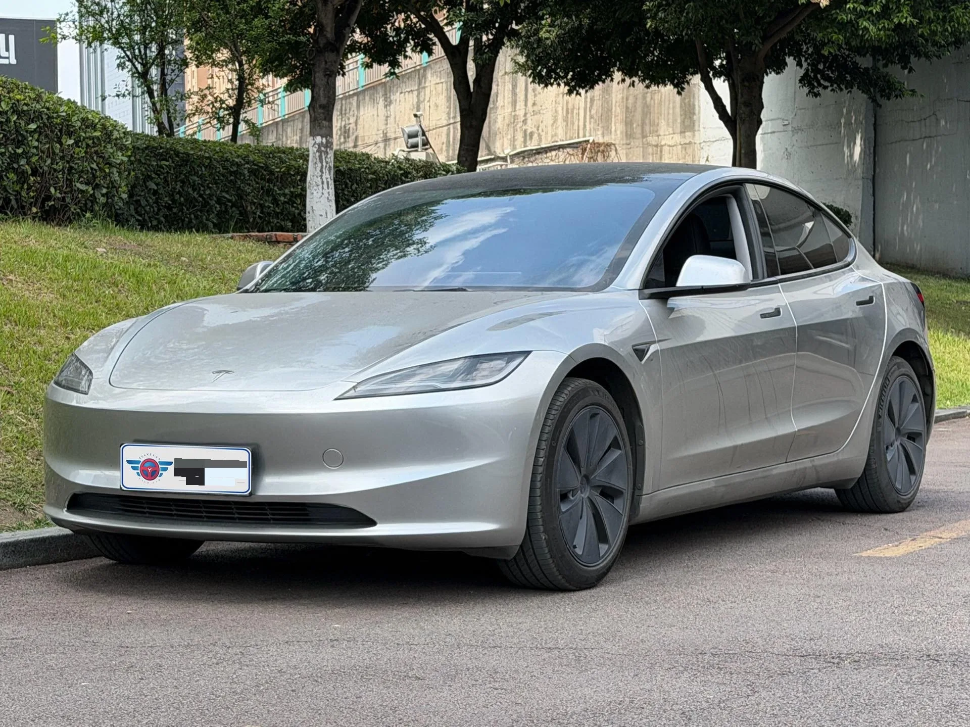 Model 3 2023 Rear-Wheel Drive