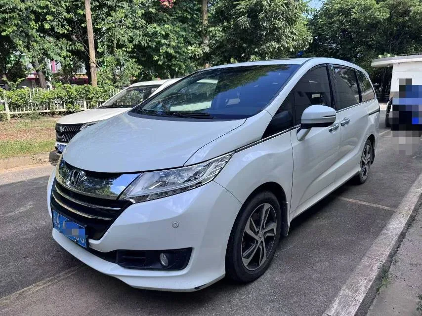 2015 Odyssey Facelift 2.4L Premium Edition