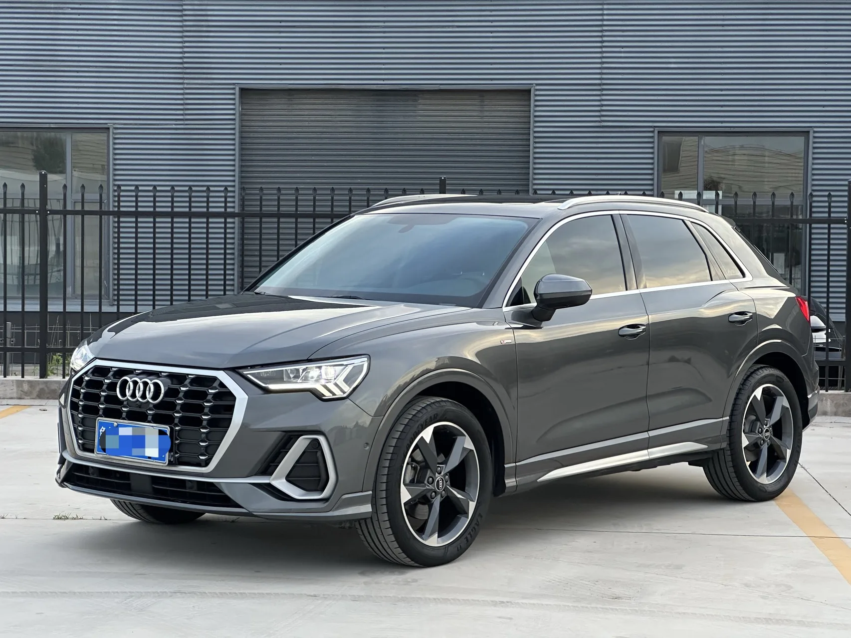 Audi Q3 2022 35 TFSI Fashion Dynamic Edition