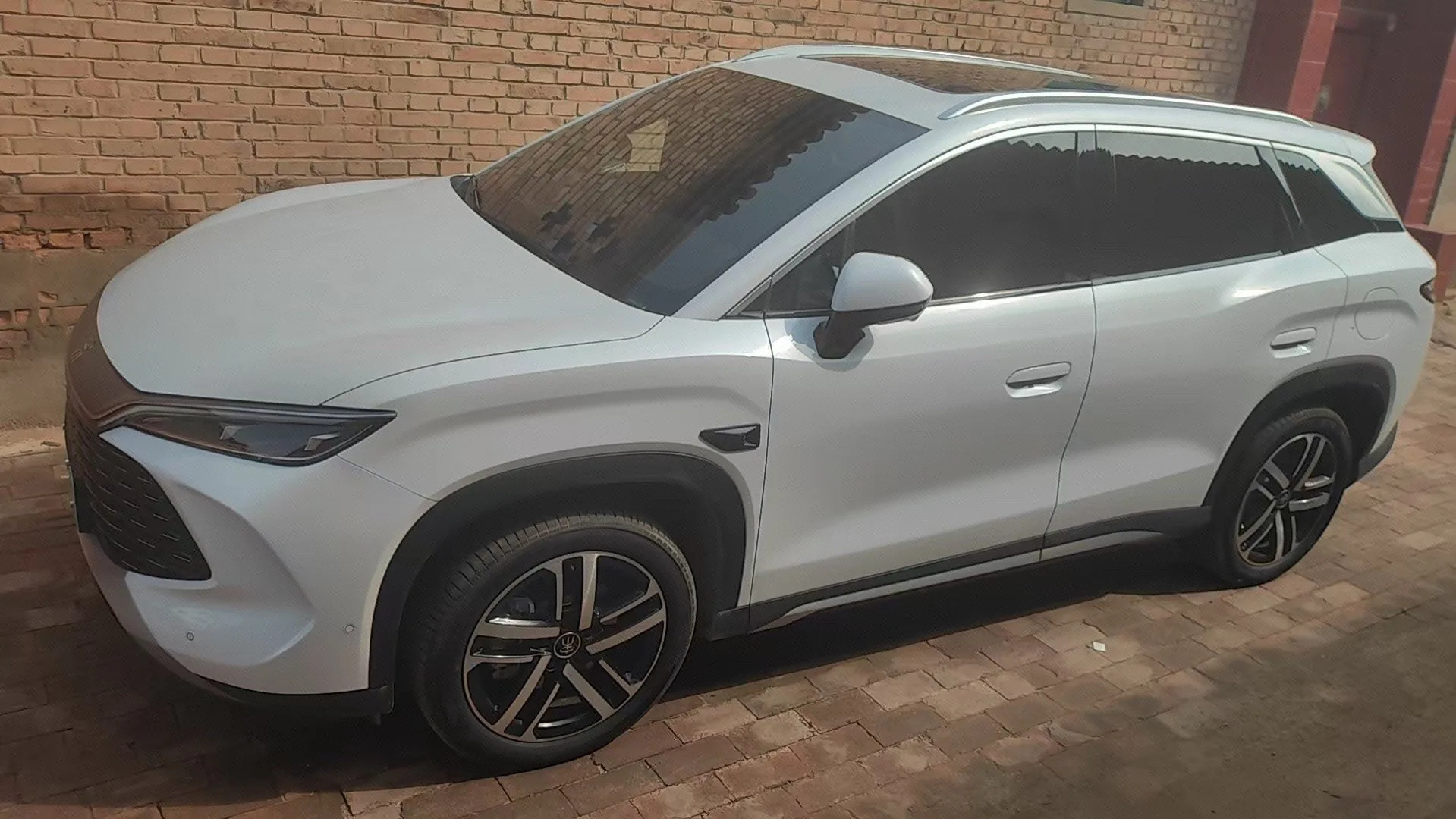 BYD 2026 Song L DM-i 1.5 CVT 130KM Beyond Edition Automatic Transmission