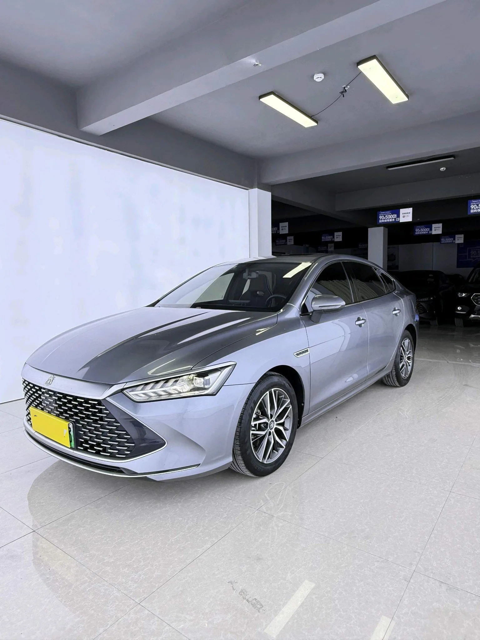 Qin PLUS 2021 DM-i 55KM Flagship Edition