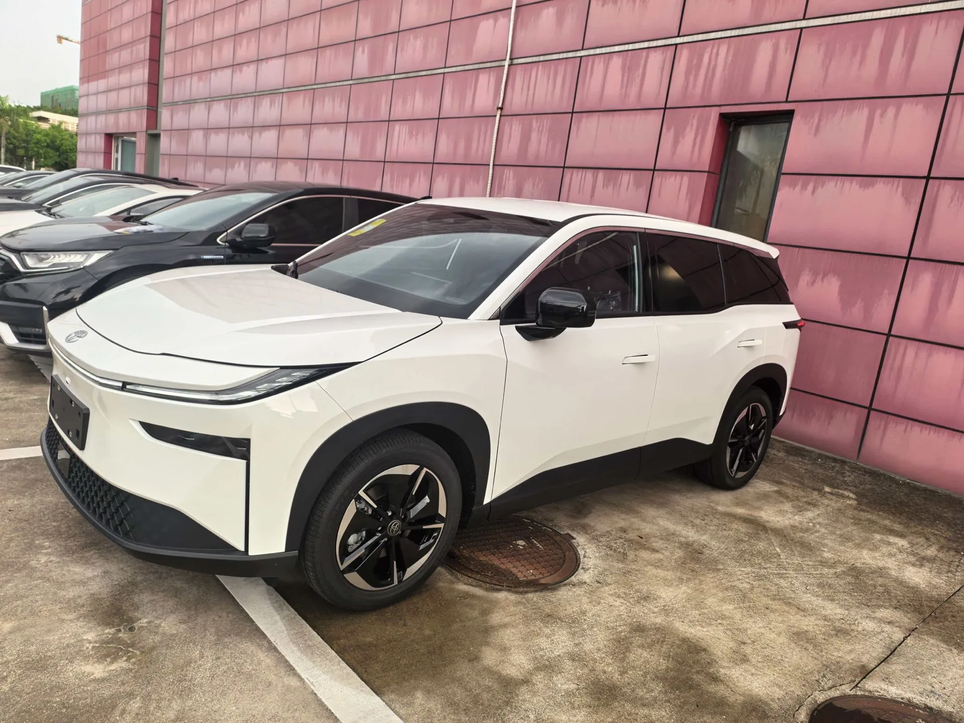 Toyota 2026 Platinum 3X 520 Pro Automatic
