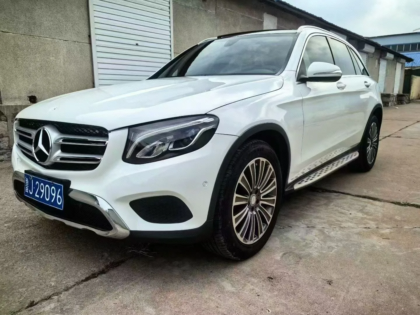 2017 Mercedes-Benz GLC 260 4MATIC Dynamic