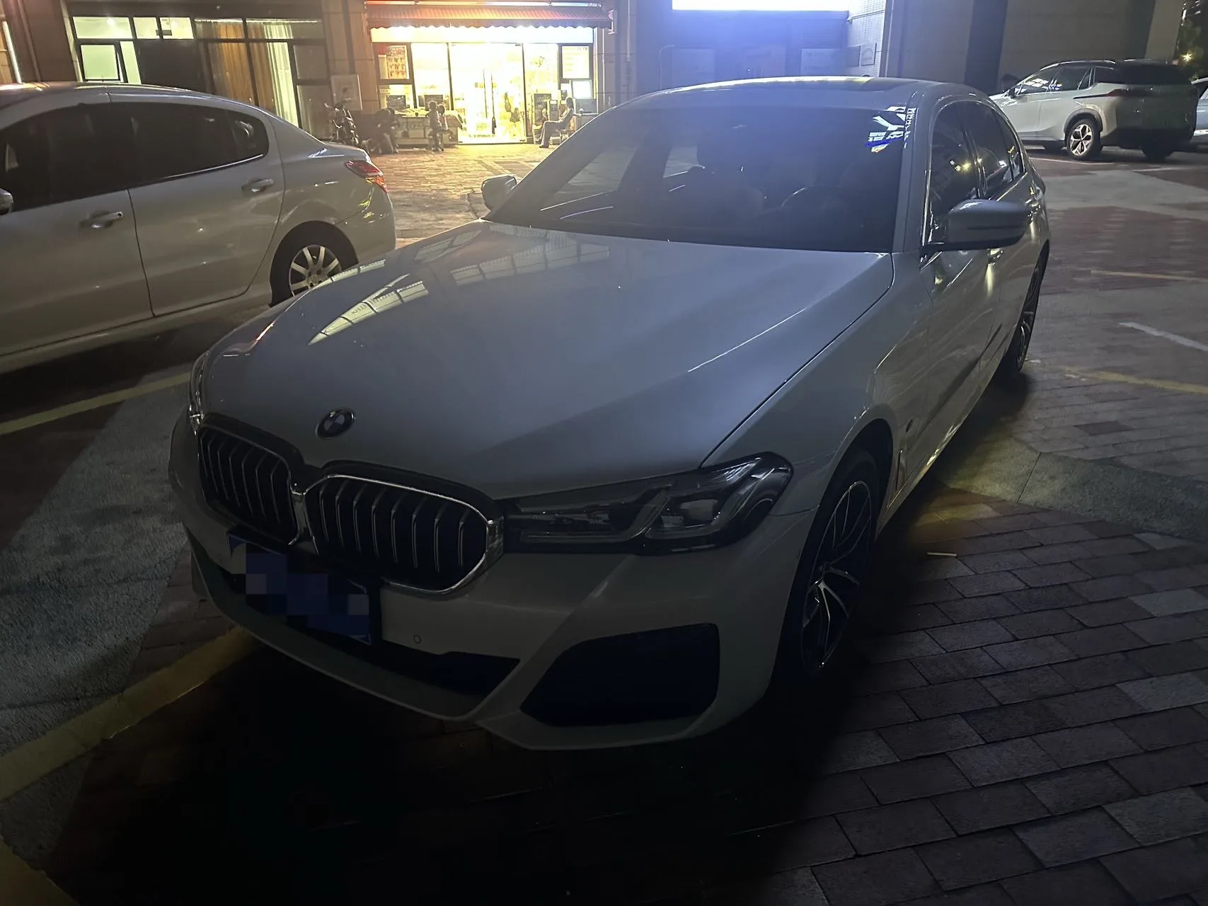 BMW 5 Series 2022 Facelift II 525Li M Sport Package