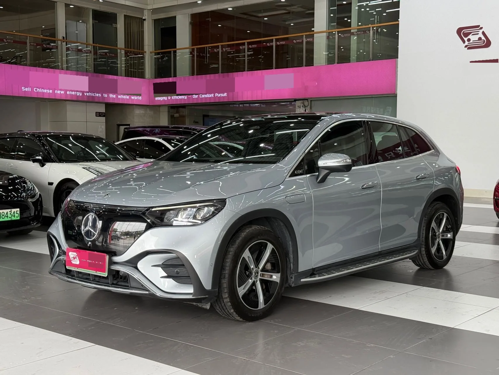Мерседес-Бенц EQE внедорожник 2023 350 4MATIC Пионер Версия