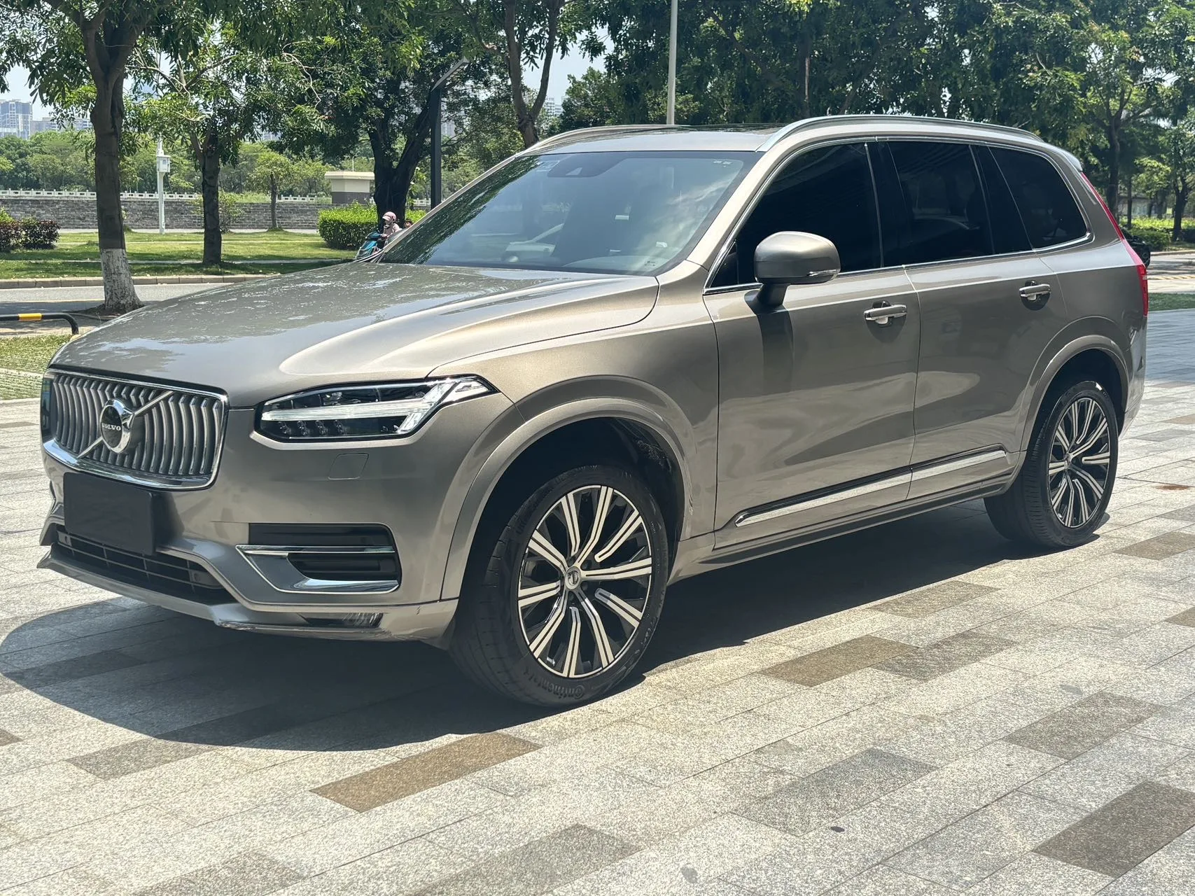 2022 Volvo XC90 B6 Smart Luxury Edition 7-Seater