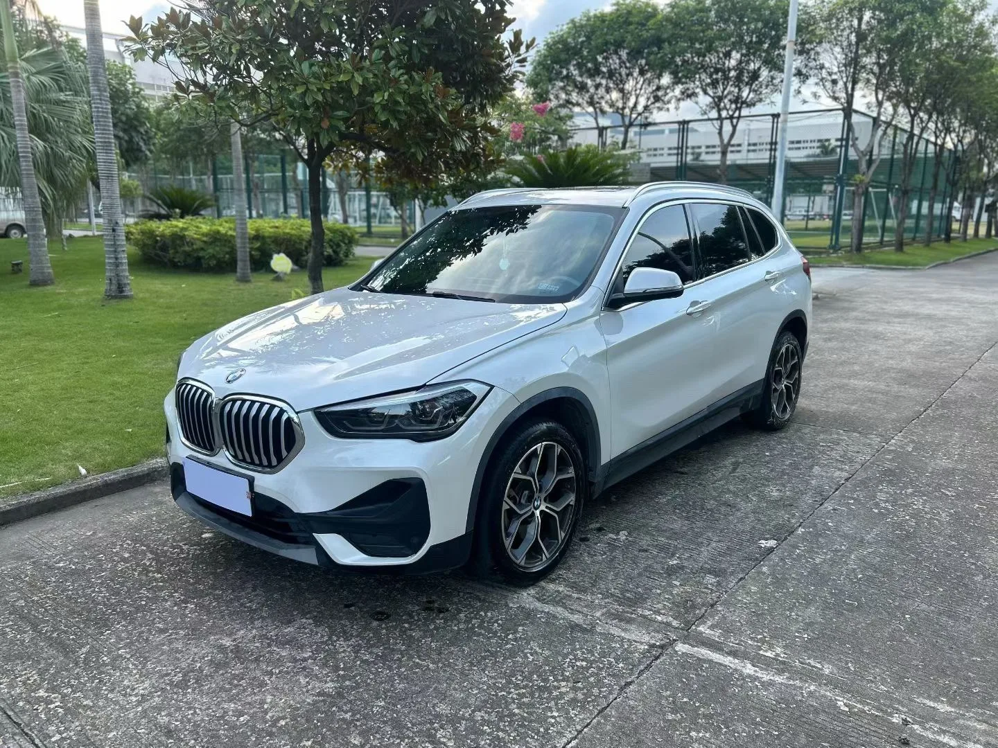 BMW X1 2022 sDrive25Li Leading Edition