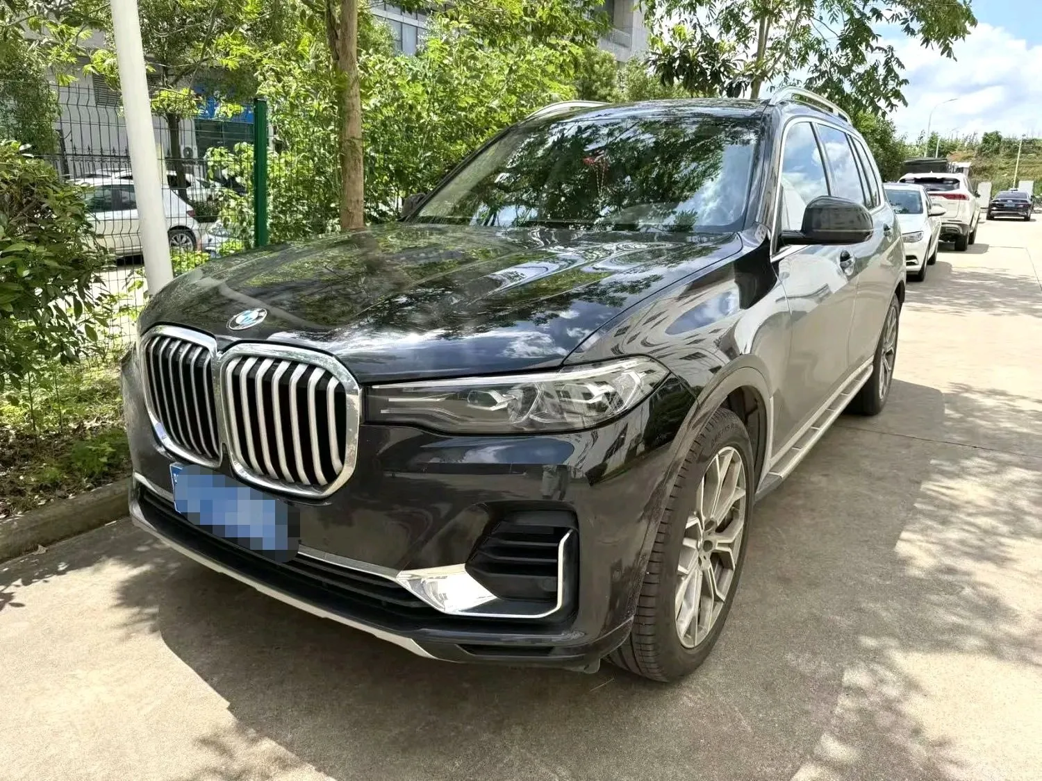 2022 BMW X7 xDrive40i Premium Luxury Package